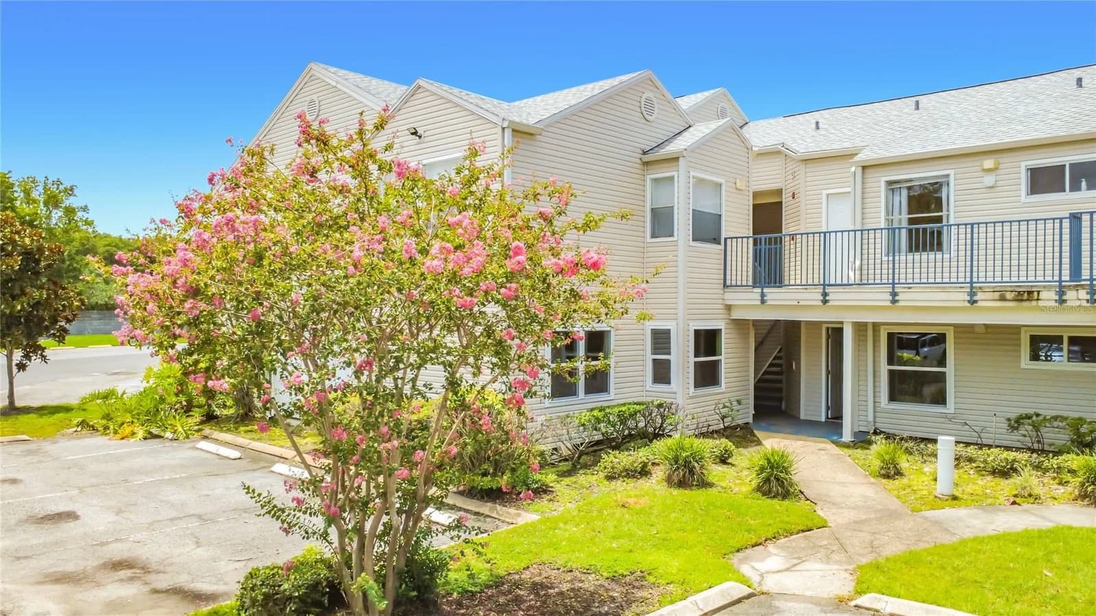 2504 WOODGATE, Orlando, FL 32822 2