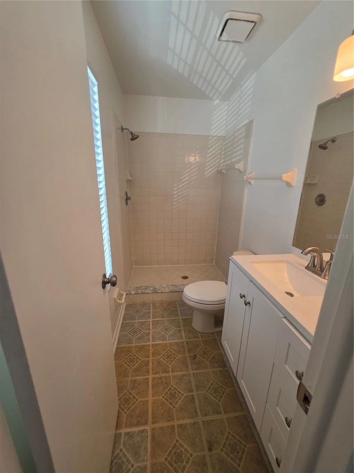 11038 REGENCY COMMONS 5