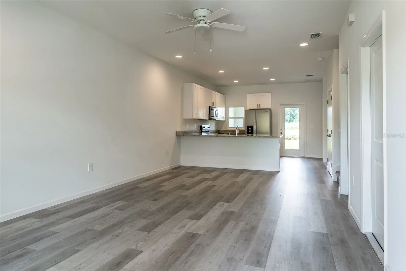 5383 VISTA LAGO 4