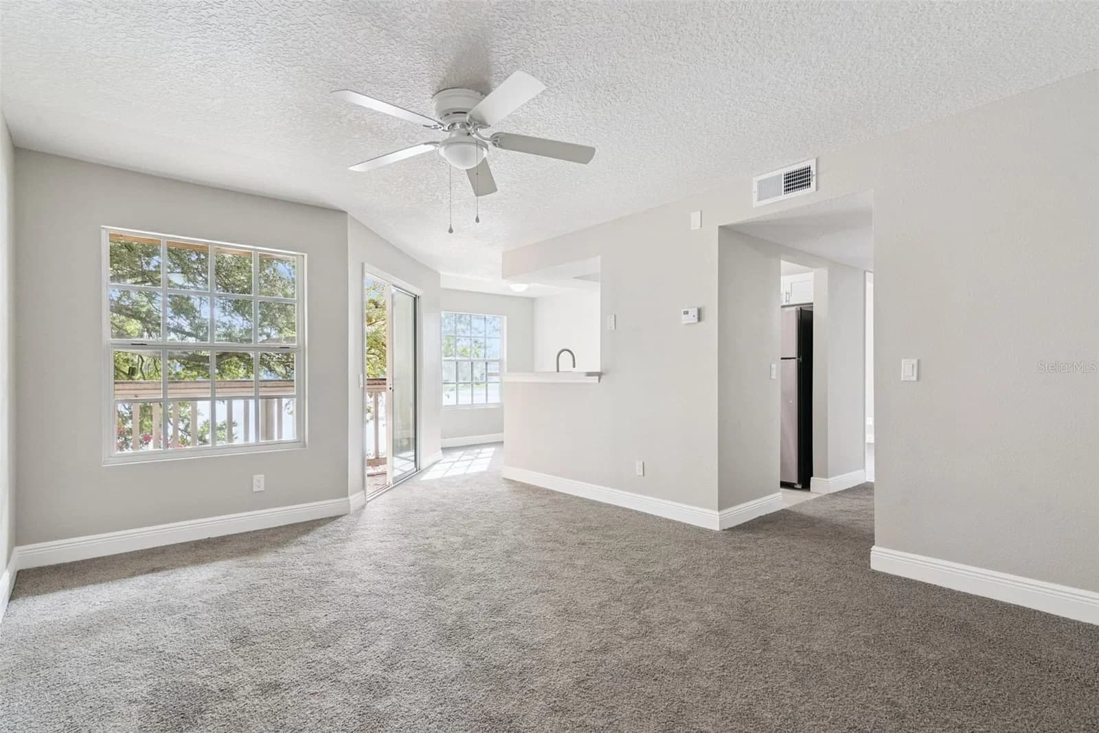 1039 HIAWASSEE, Orlando, FL 32835 2