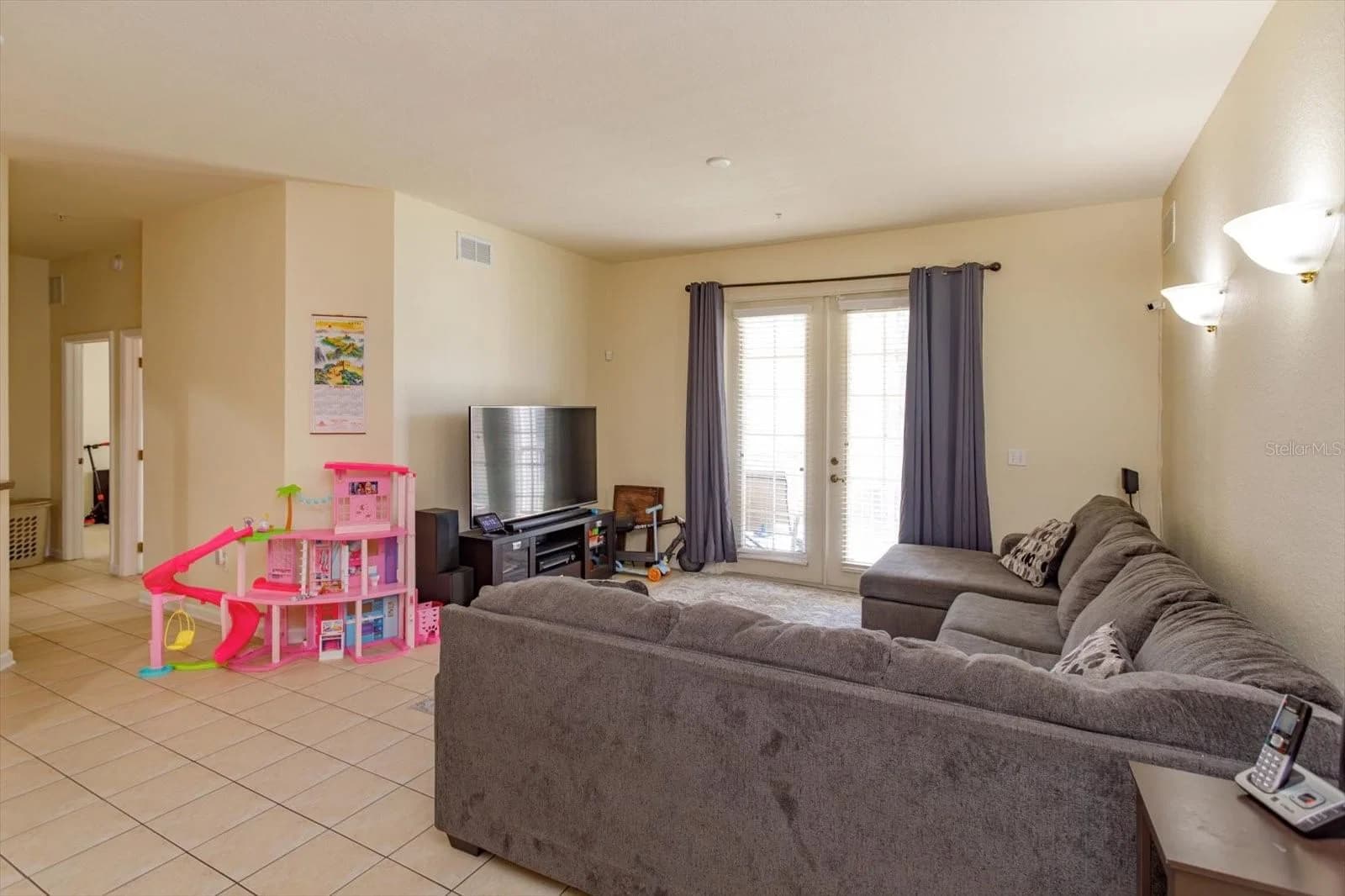 3001 LAUREL RUN 4