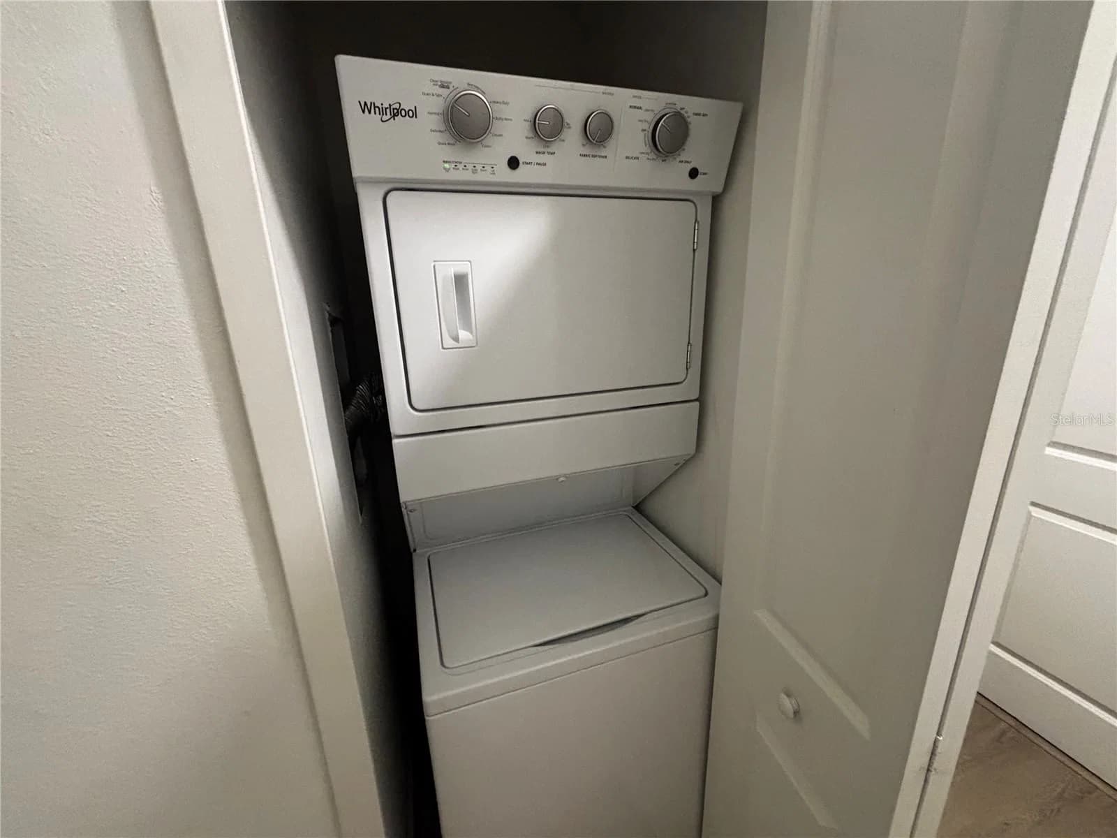 1209 SOUTHSTATION, Orlando, FL 32809 3