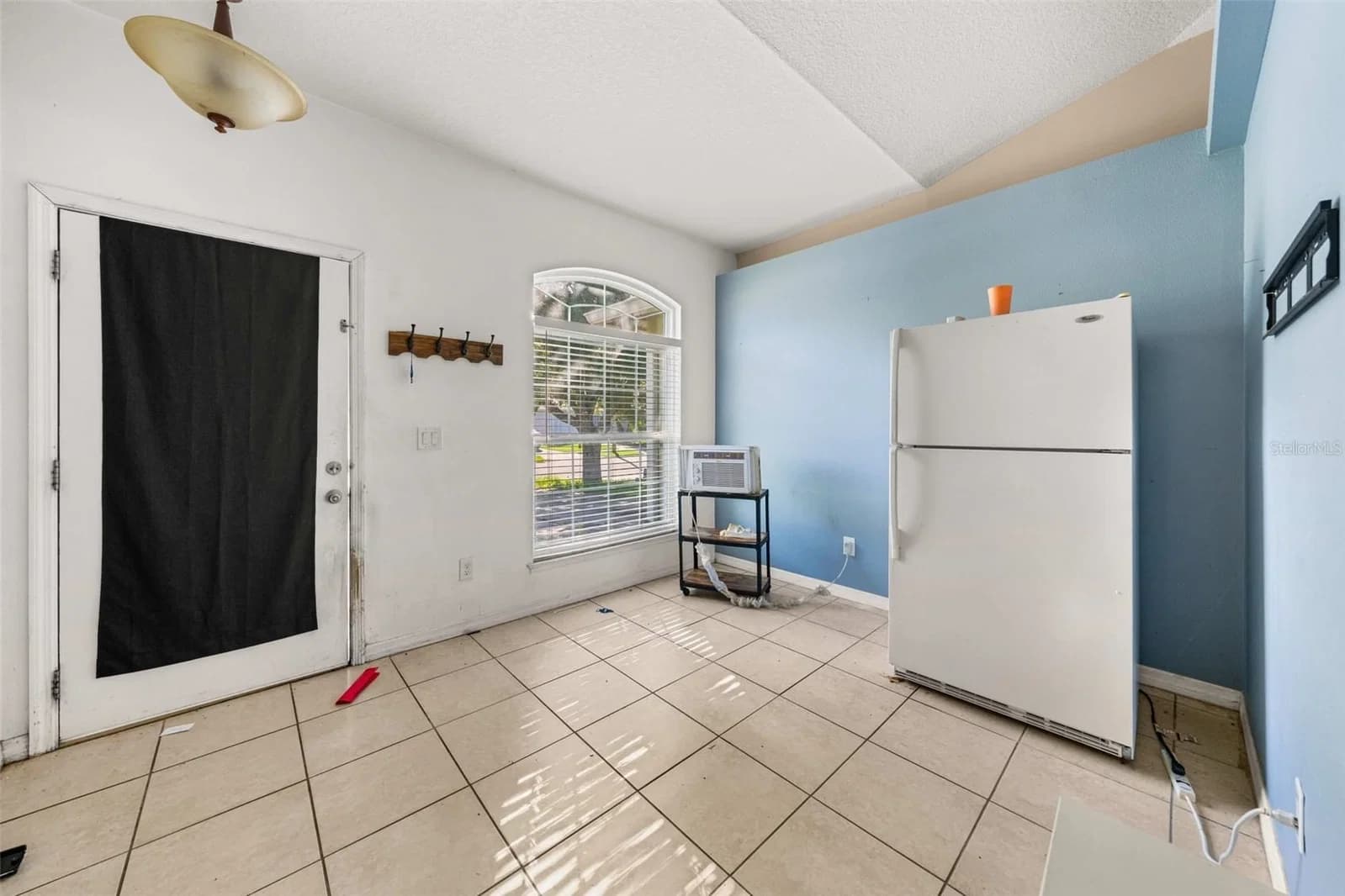 7865 PINE FORK 4