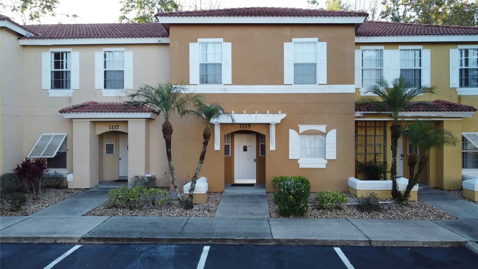 1115 PARK RIDGE 2