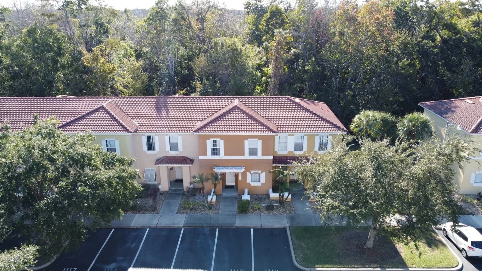 1115 PARK RIDGE 5