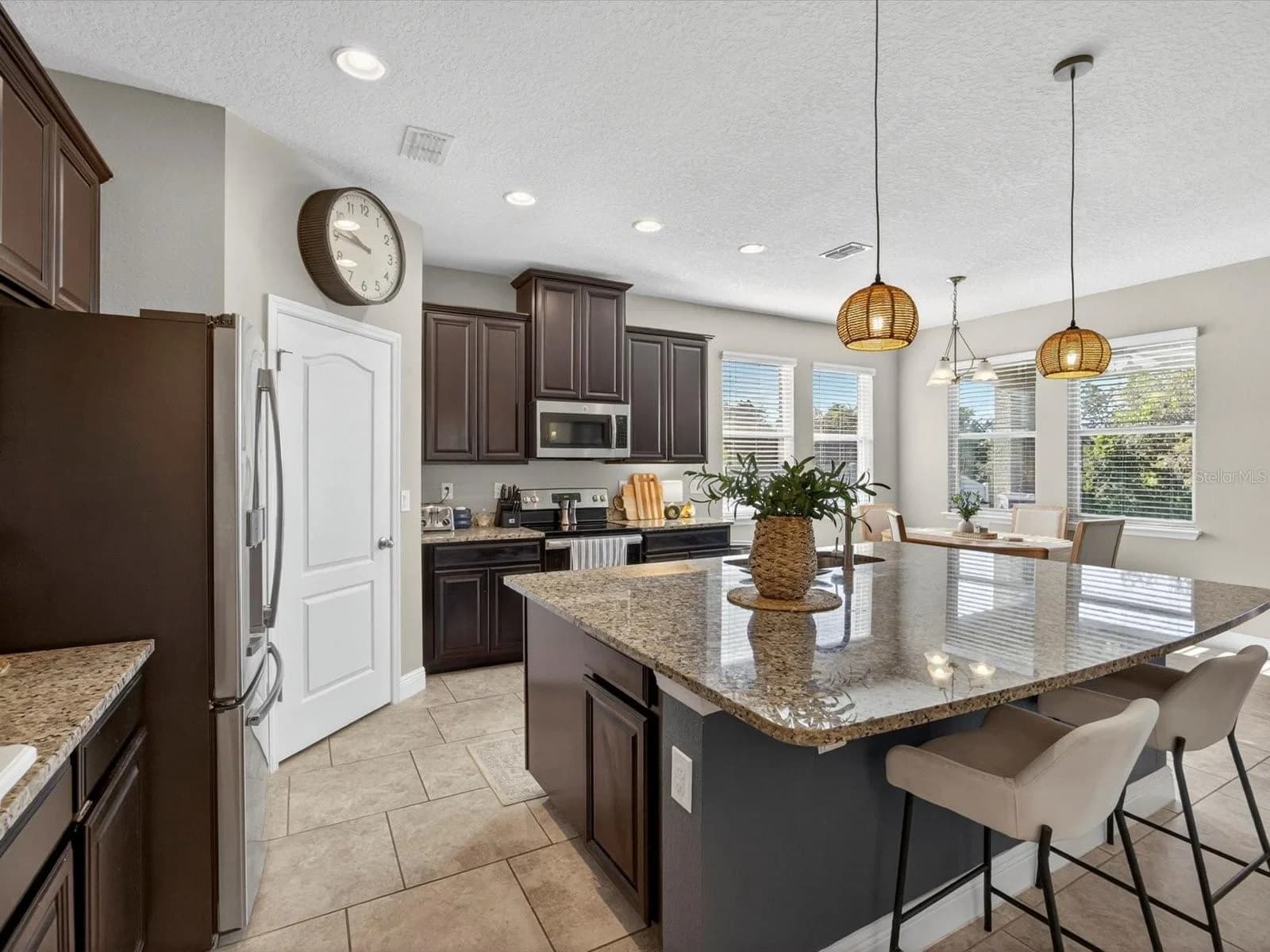 120 WHIRLAWAY 4
