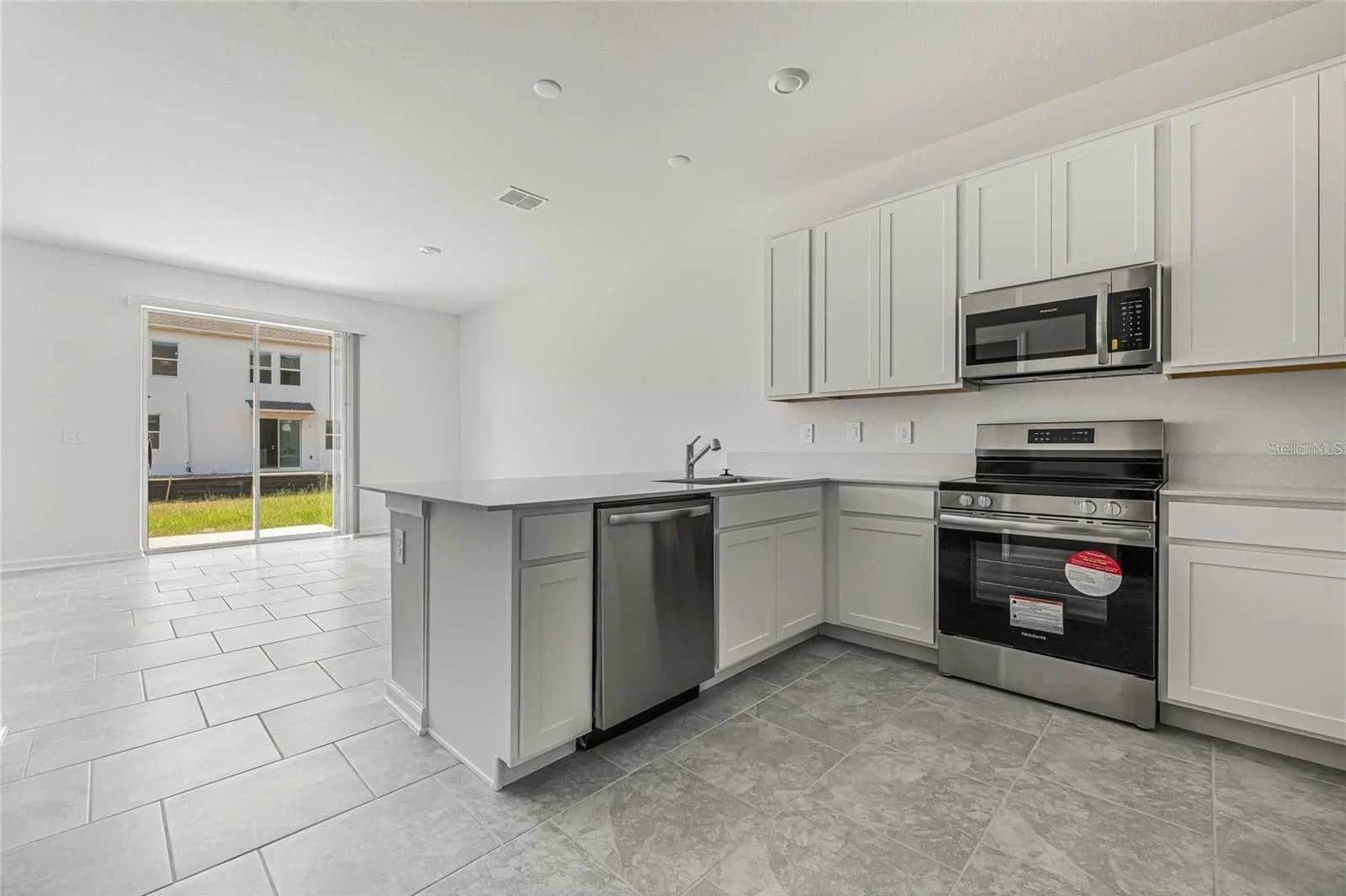 3286 LAURENT, Davenport, FL 33837