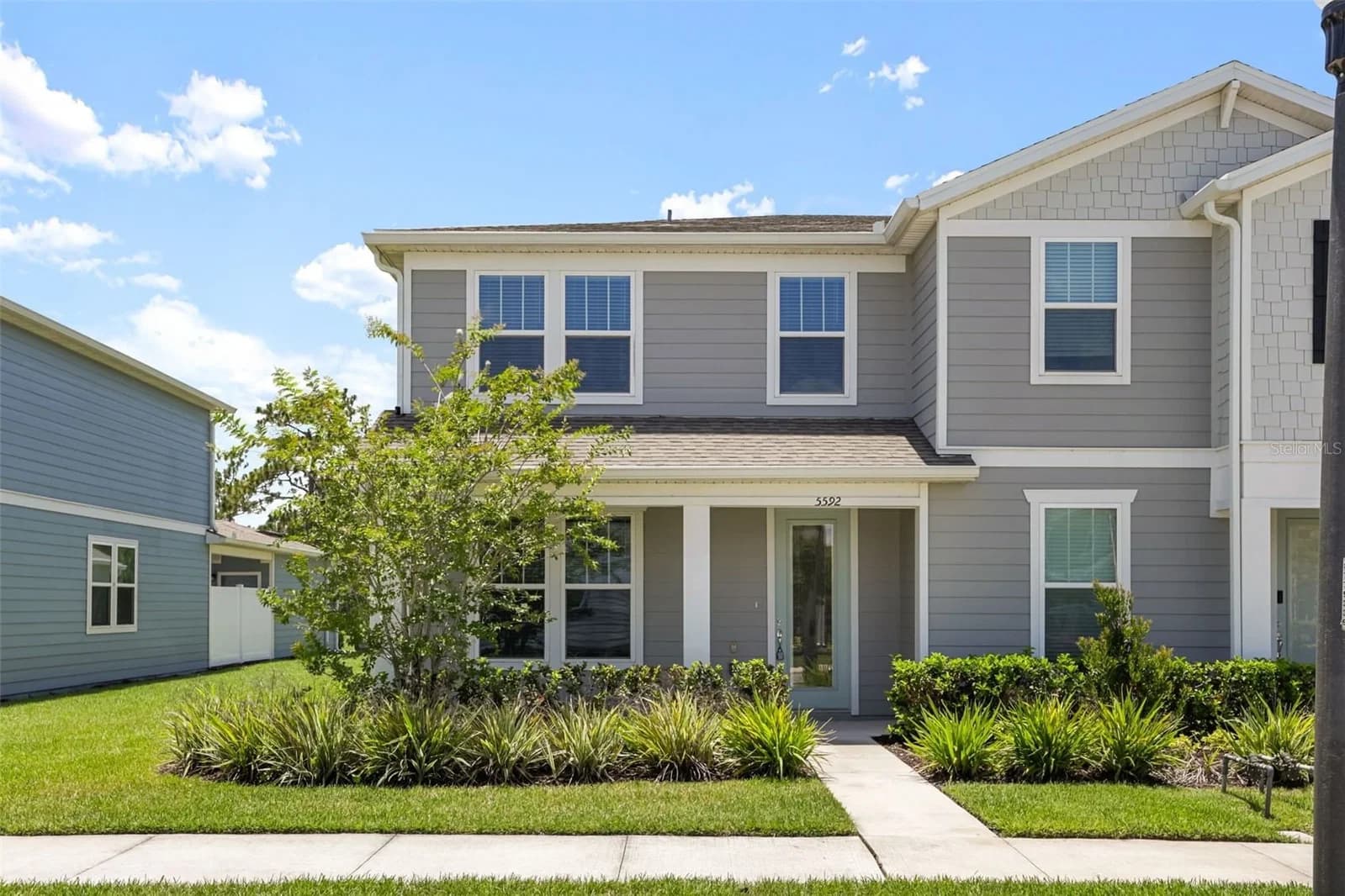 5592 PINELAND, Orlando, FL 32829