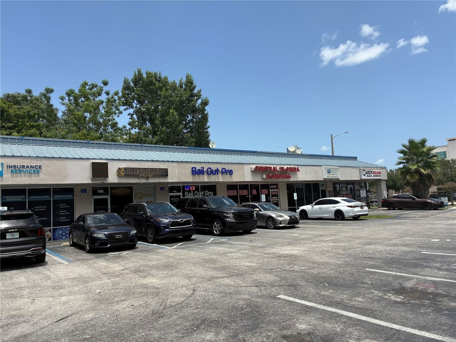 2911 39TH, Orlando, FL 32839 3
