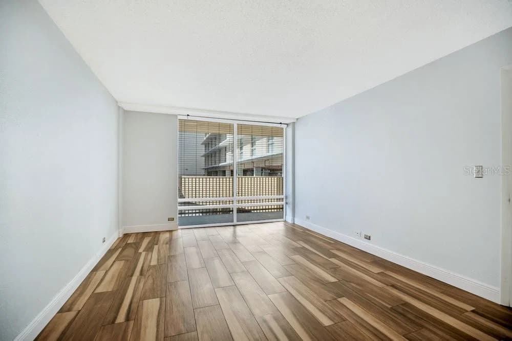 151 WASHINGTON 5