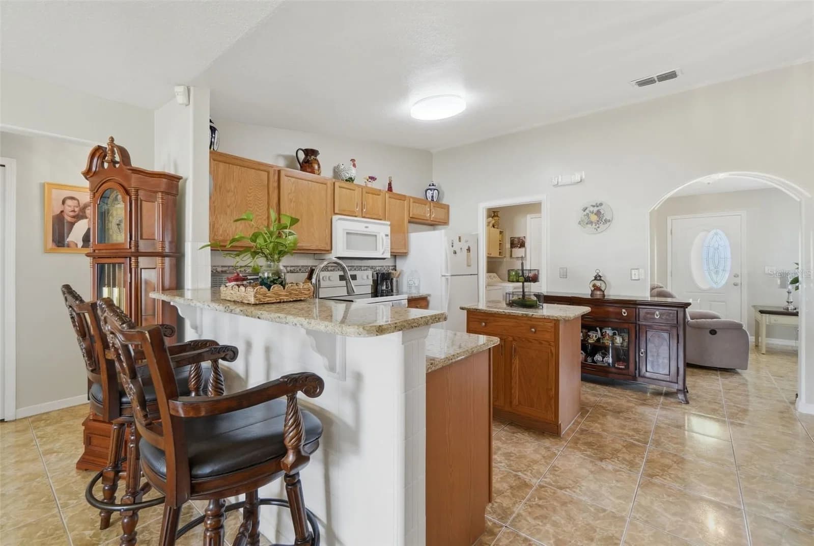 1029 DUDLEY 4