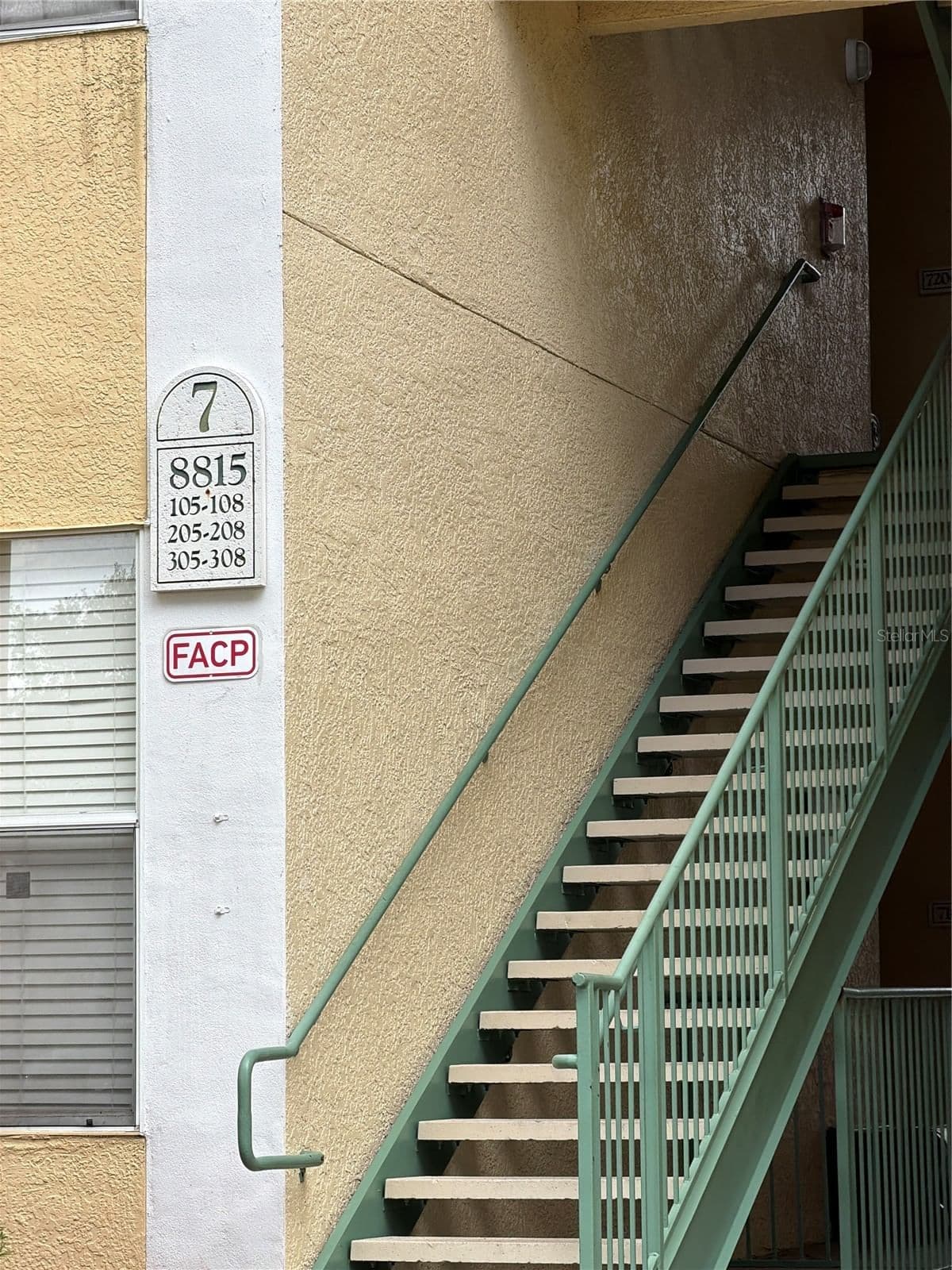 8815 DUNES 2