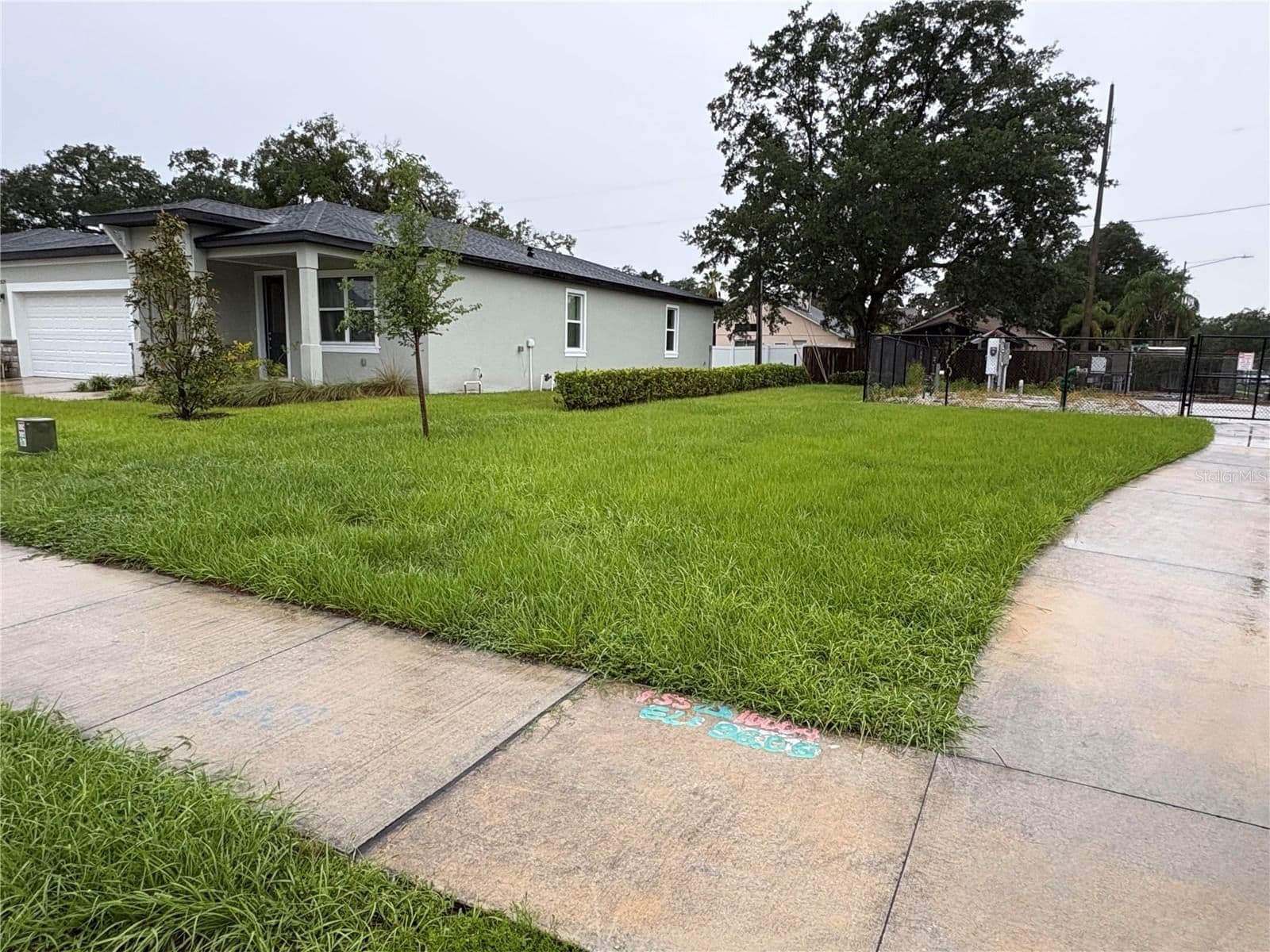 2824 LINGO, Orlando, FL 32822 2