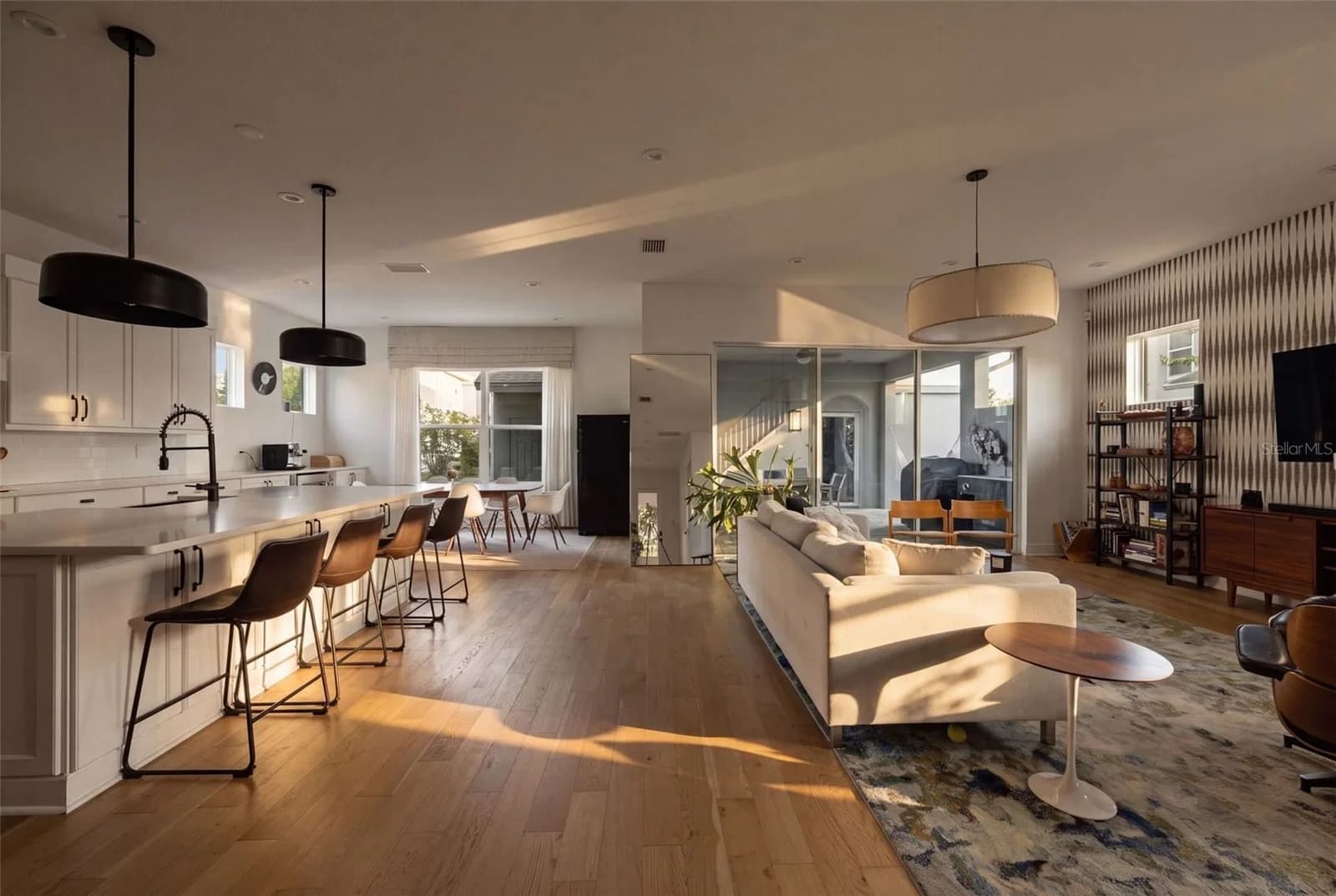 6921 ARNOLDSON 5