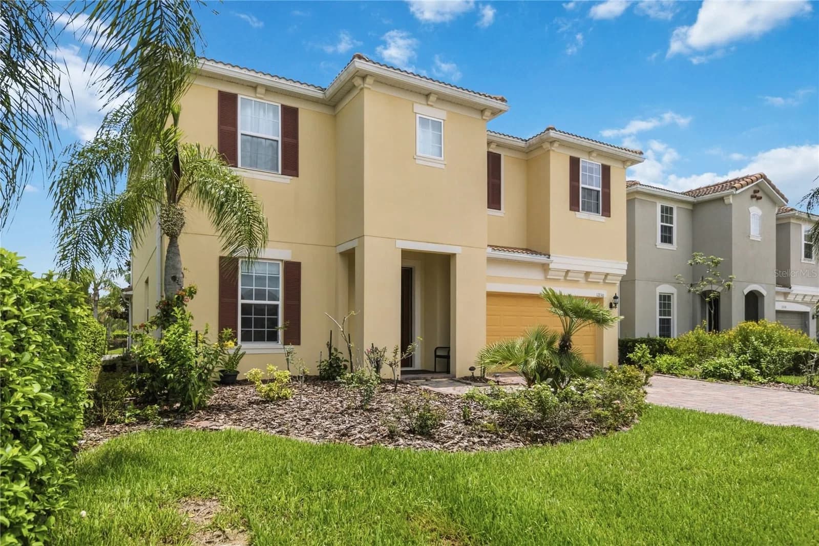 12130 ULETA, Orlando, FL 32827 2