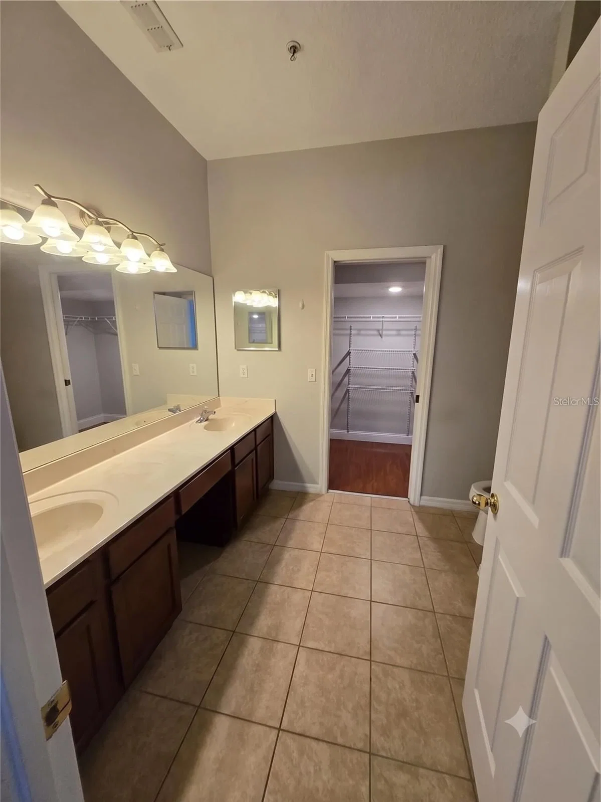 10158 RIDGEBLOOM 5