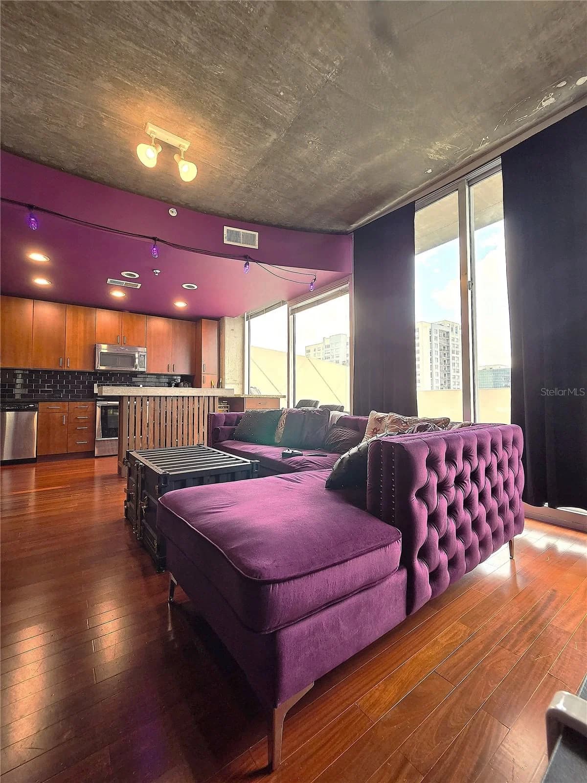 155 COURT 5