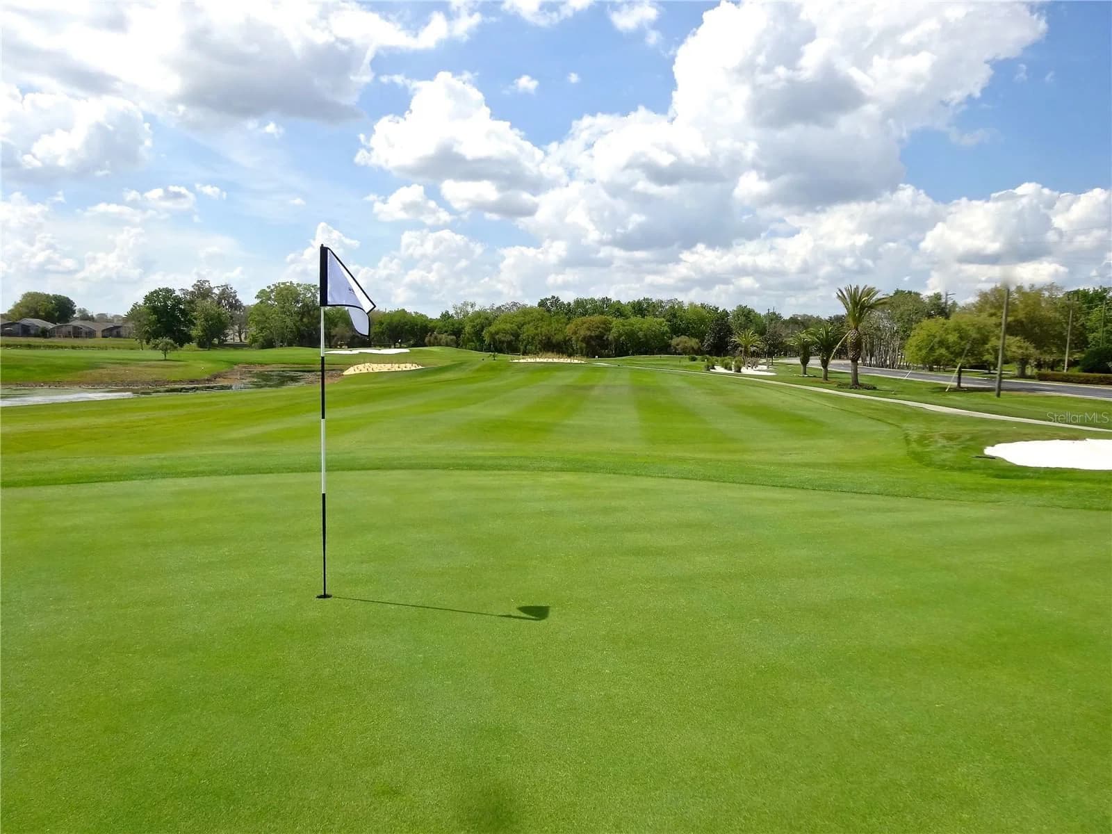 200 EAGLE RIDGE 2