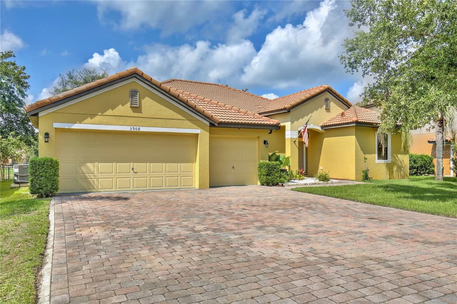 3908 COASTAL BREEZE 2