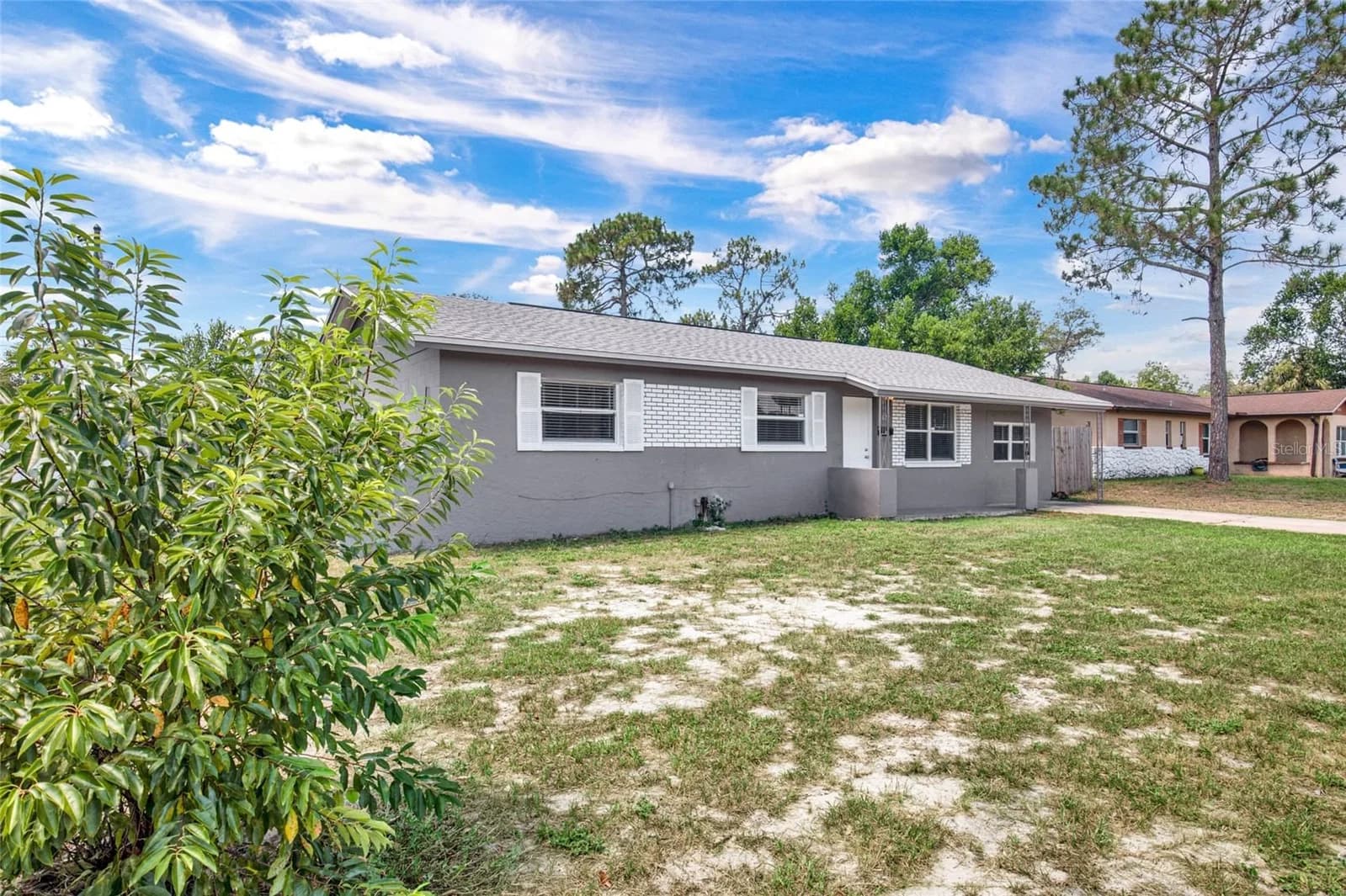 4822 OKEEFE, Orlando, FL 32808 2