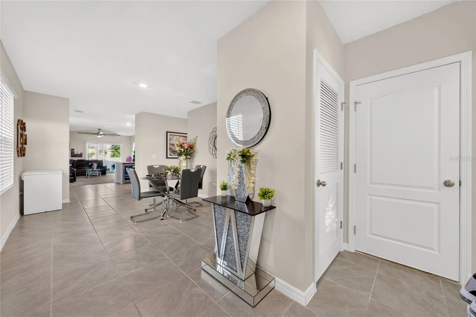 2900 WATERLILY WAY 3