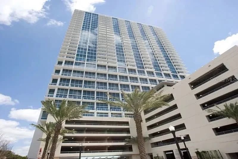 150 ROBINSON, Orlando, FL 32801