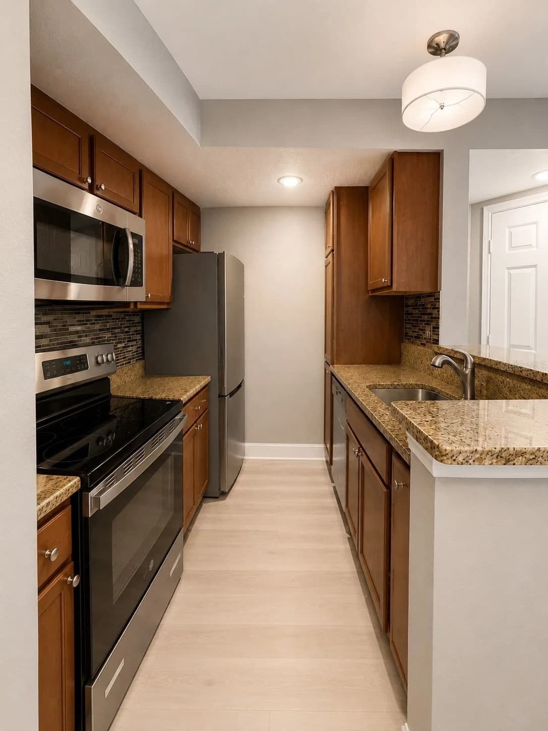5124 CONROY 4