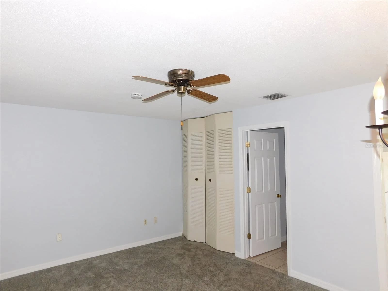 1118 SPRING MEADOW 4