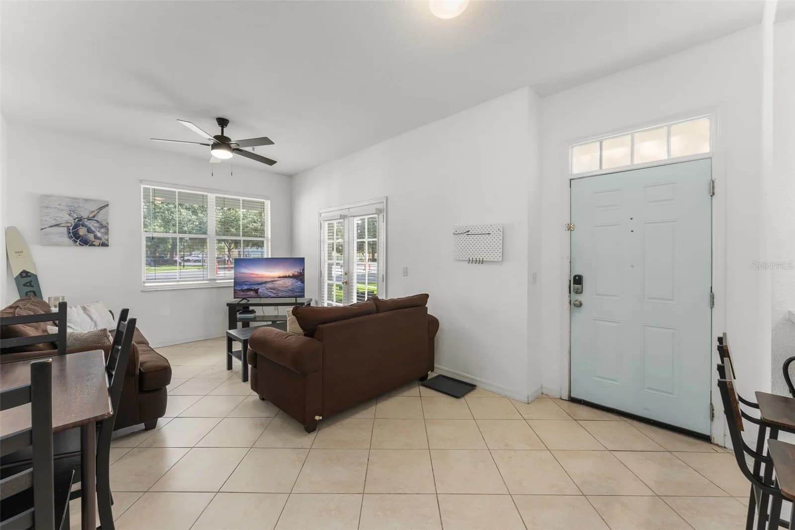 4000 VENETIAN BAY 4