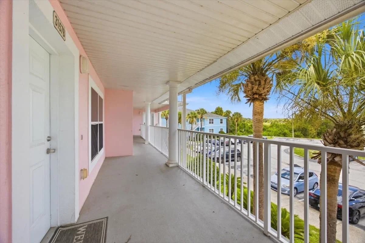 3157 SUN LAKE 5