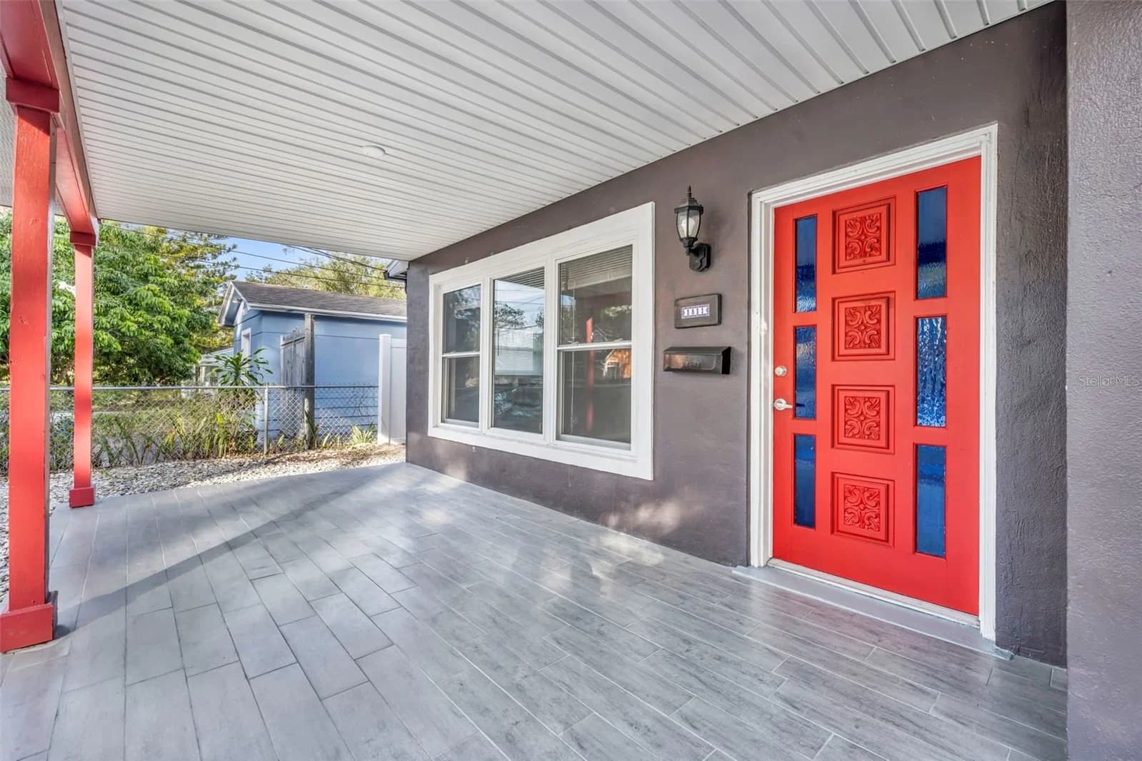 1811 PARK LAKE 4