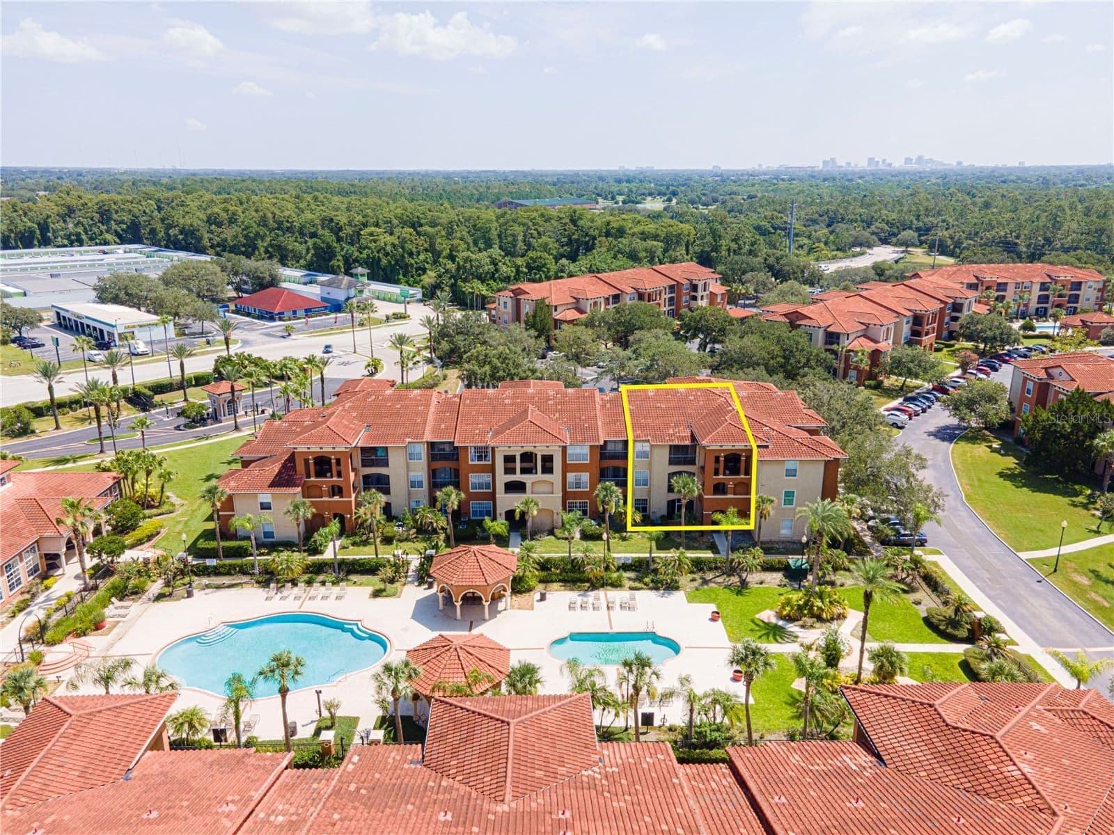 5500 METROWEST 4