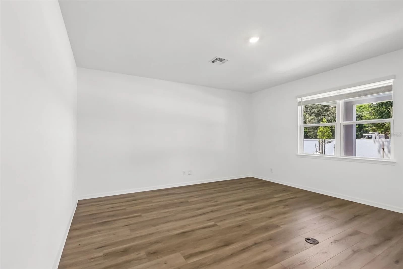 2692 CAVANAUGH 5