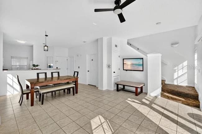 1070 PARK RIDGE 3