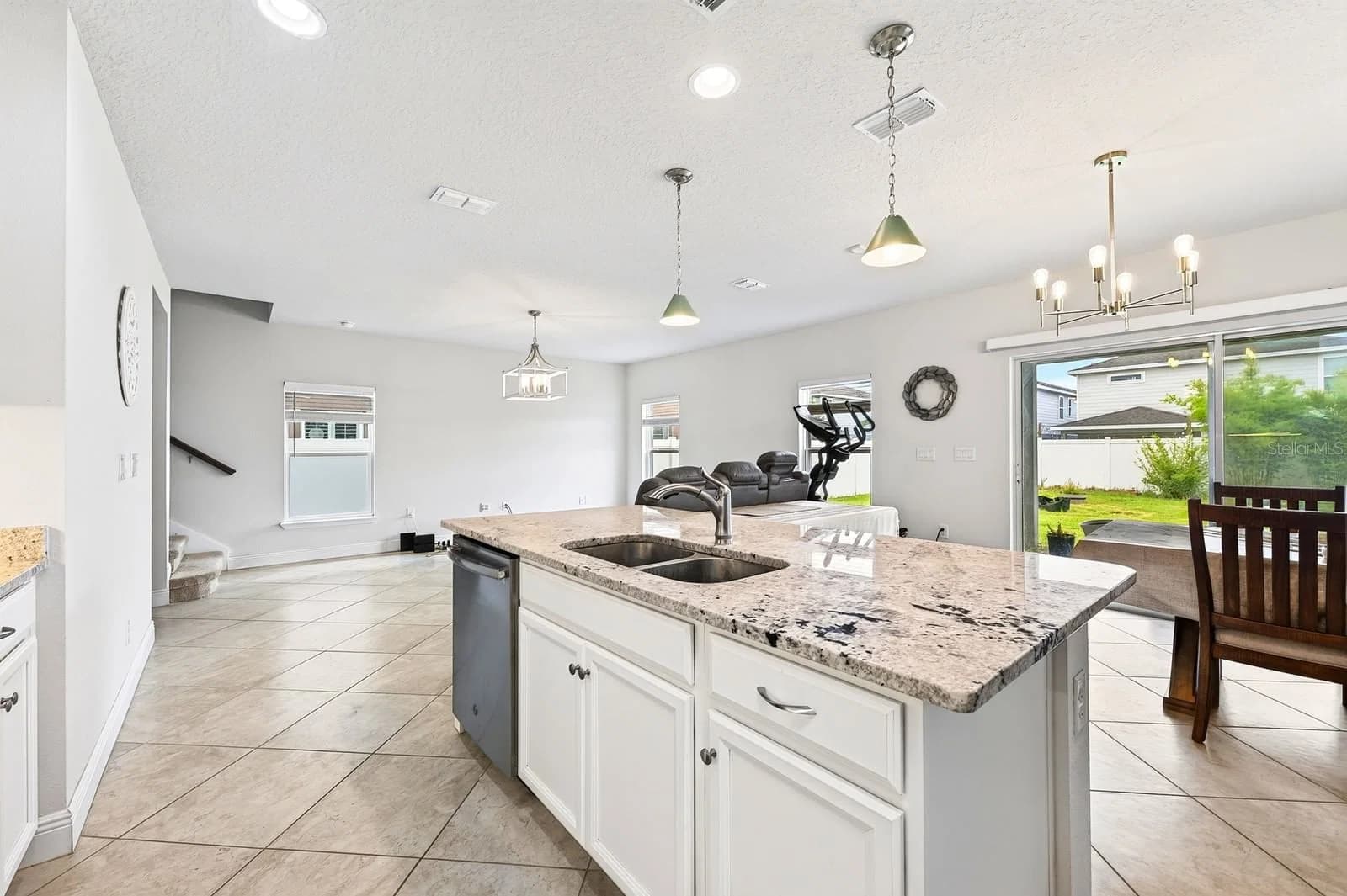 4366 SILVER CREEK 5