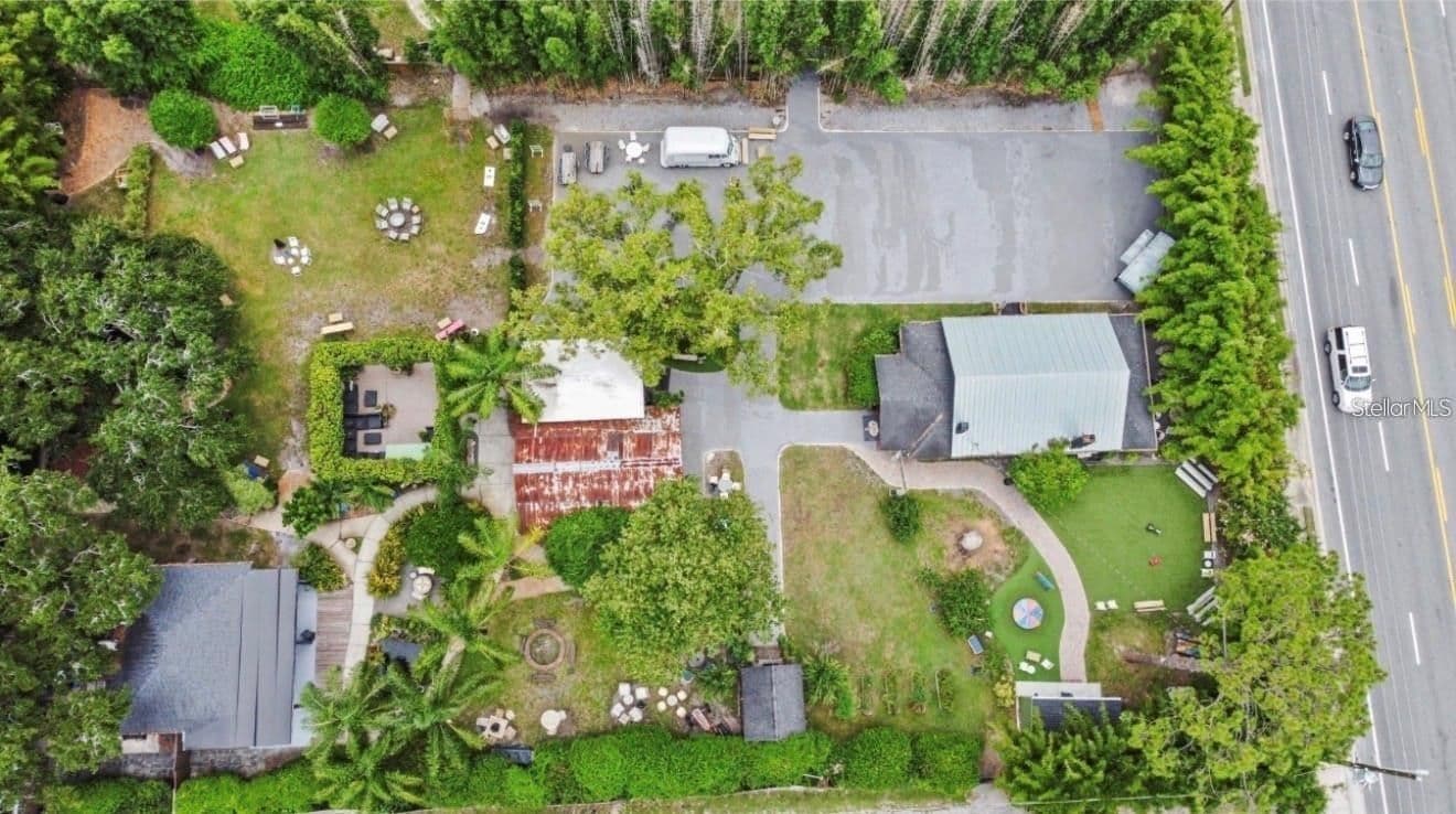 4421 EDGEWATER 5