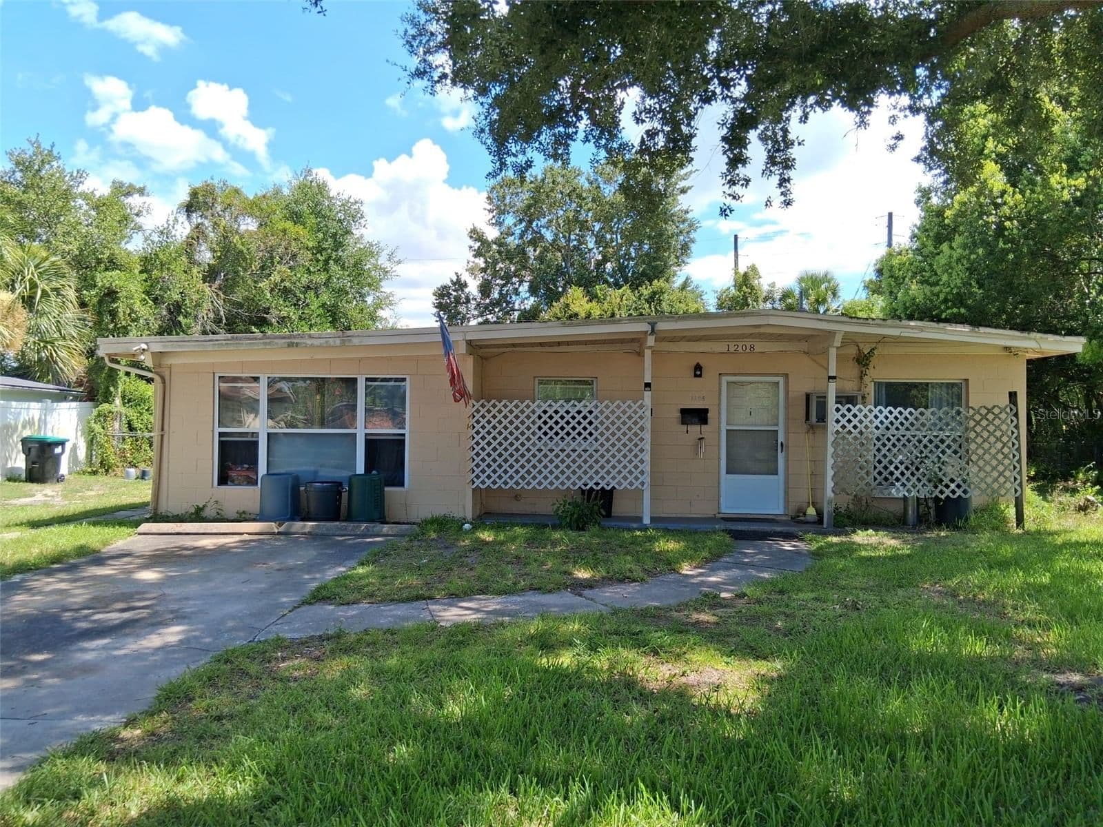 1208 BEATRICE, Orlando, FL 32810