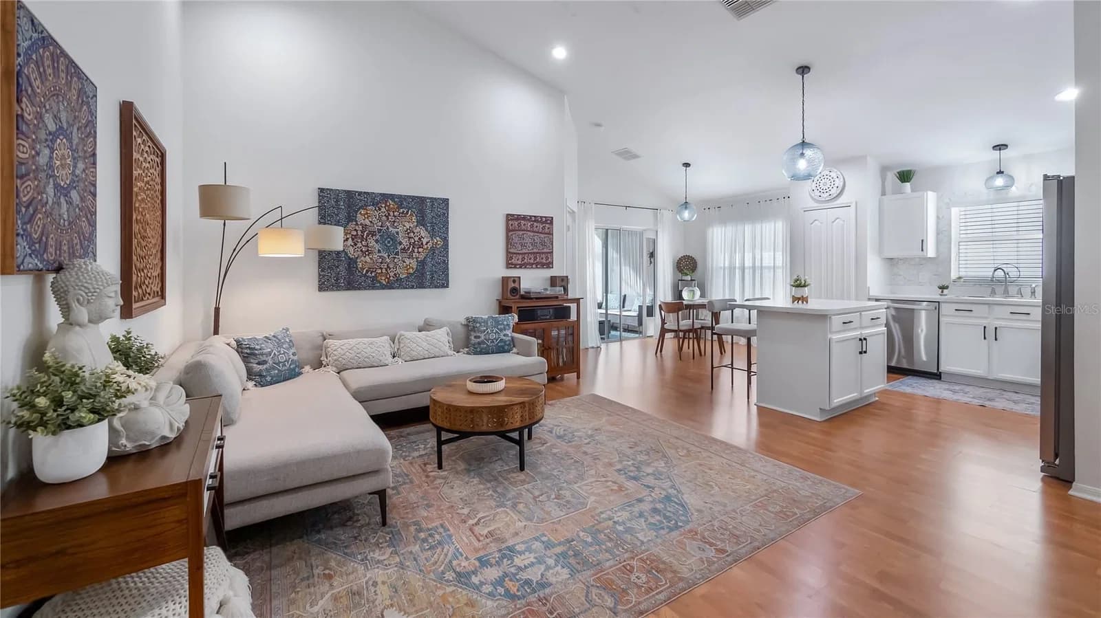 3931 ANDOVER CAY 4
