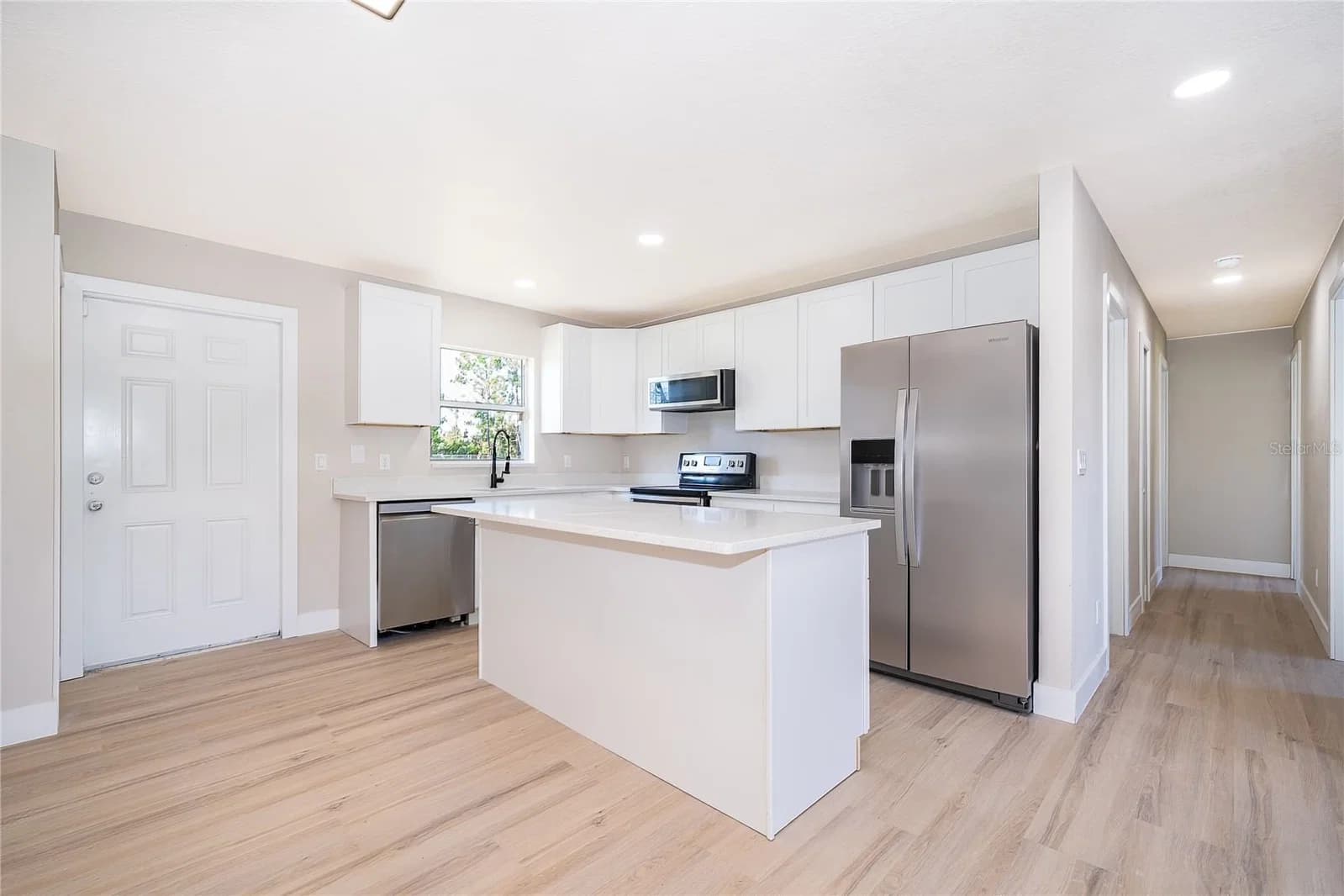 1033 EMBRUN 5