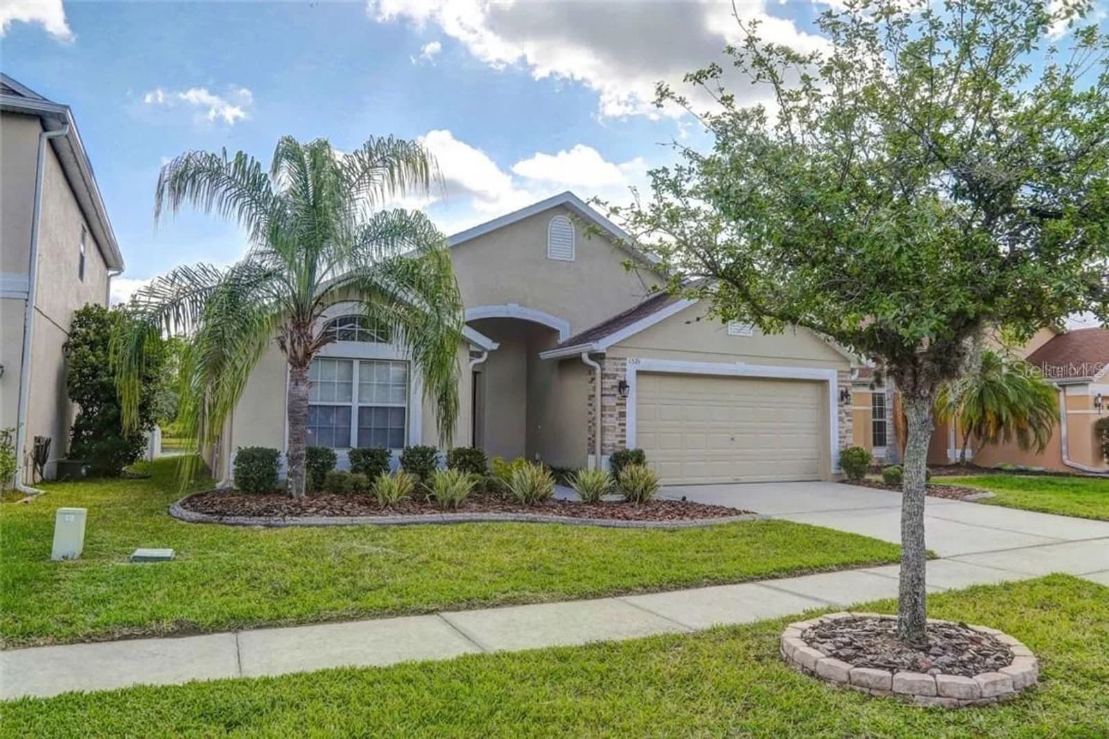1521 ECHO LAKE, Orlando, FL 32828