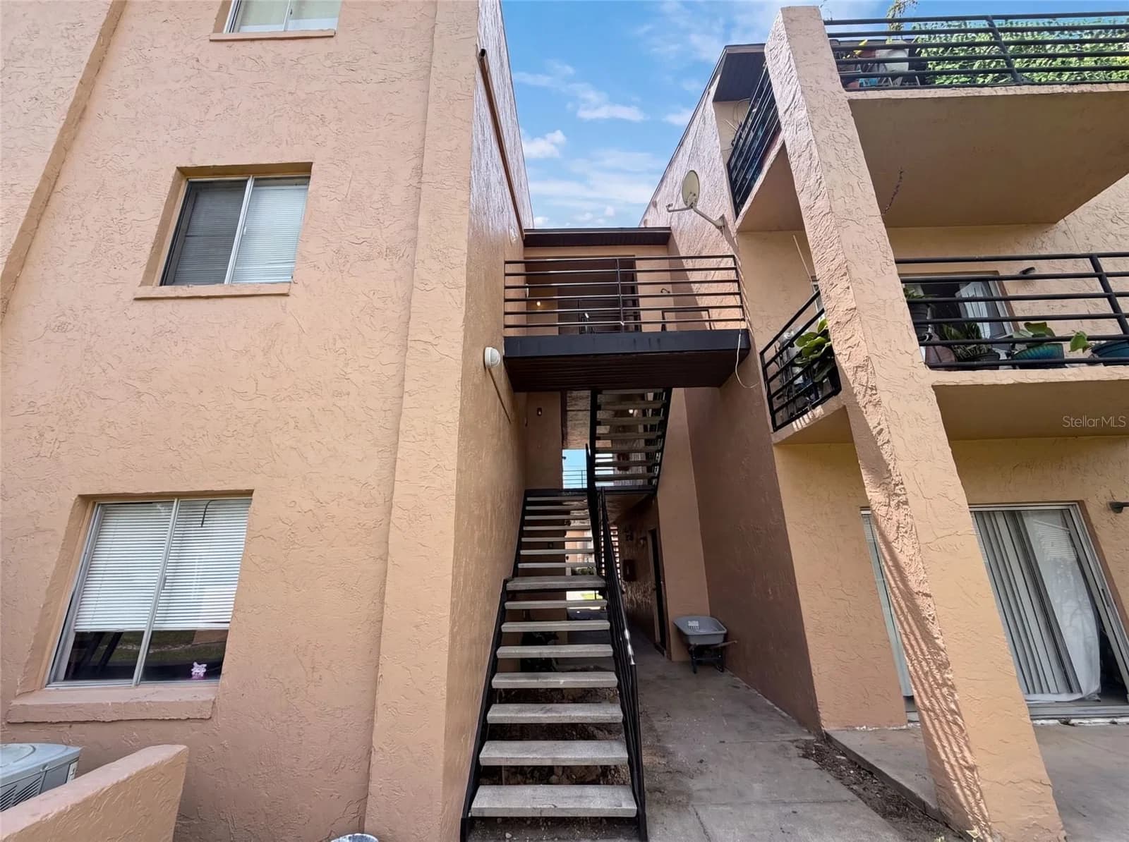 5213 VIA HACIENDA, Orlando, FL 32839