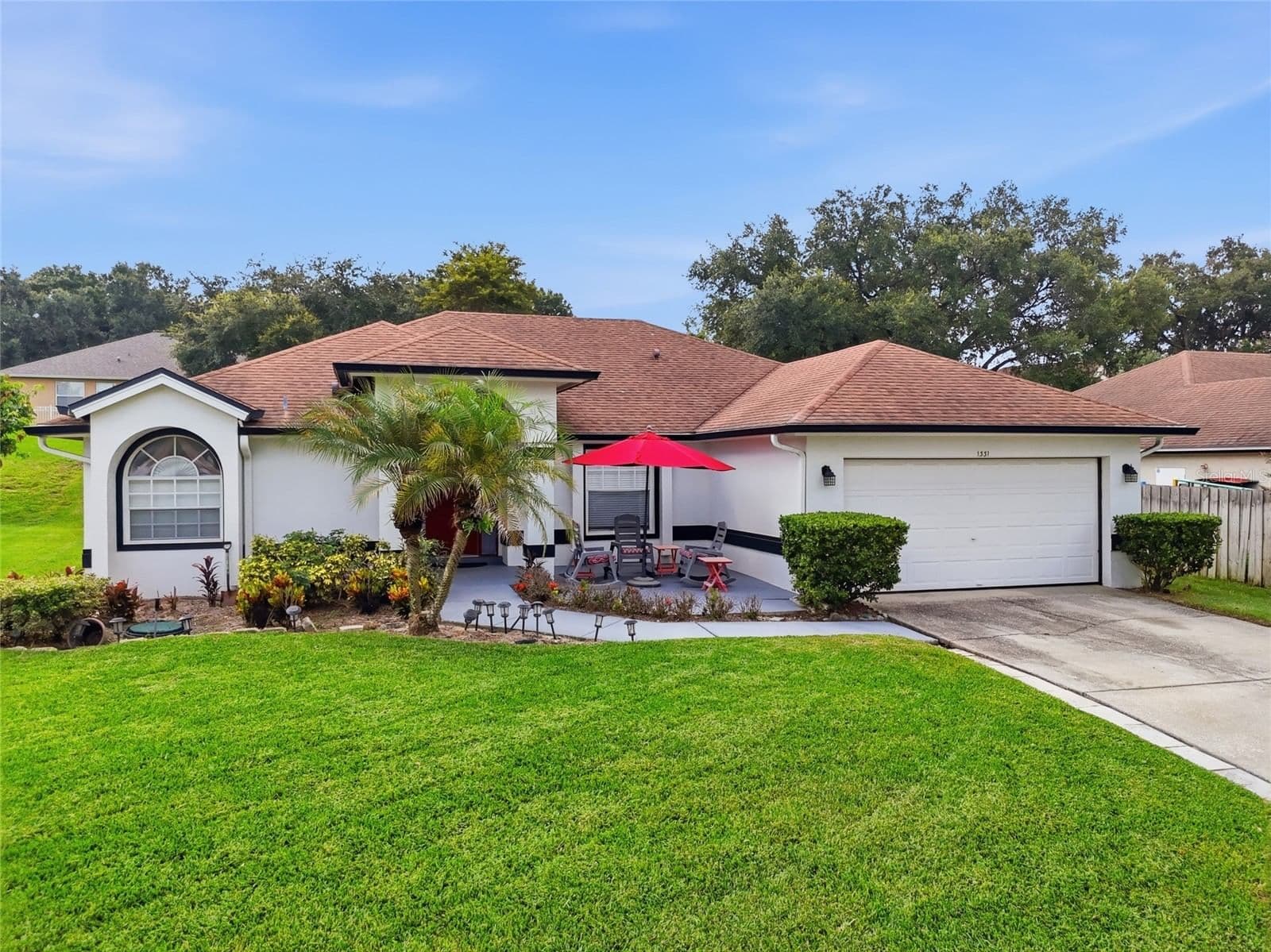 1331 COUNTRYRIDGE 2
