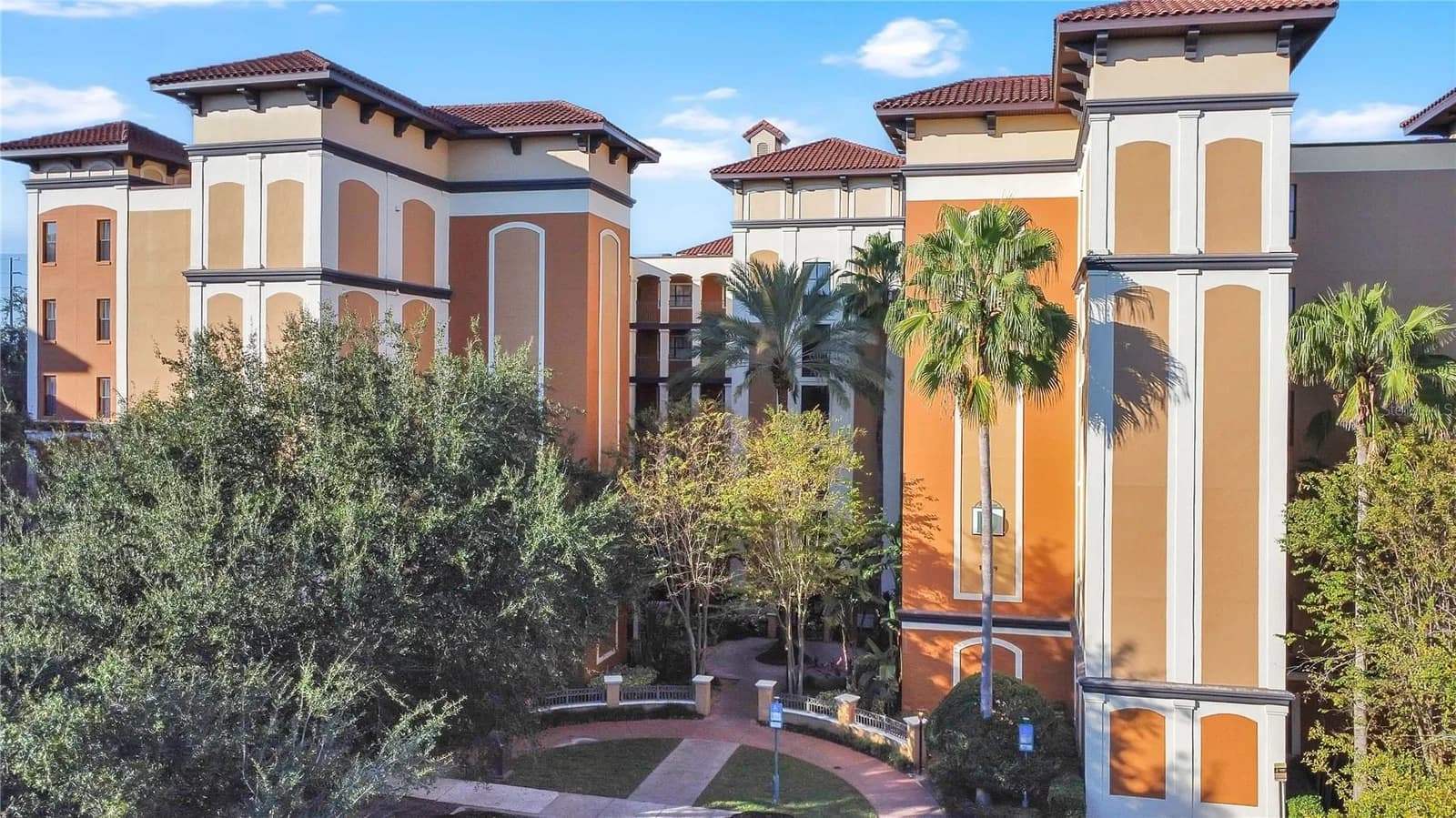 12539 FLORIDAYS RESORT, Orlando, FL 32821