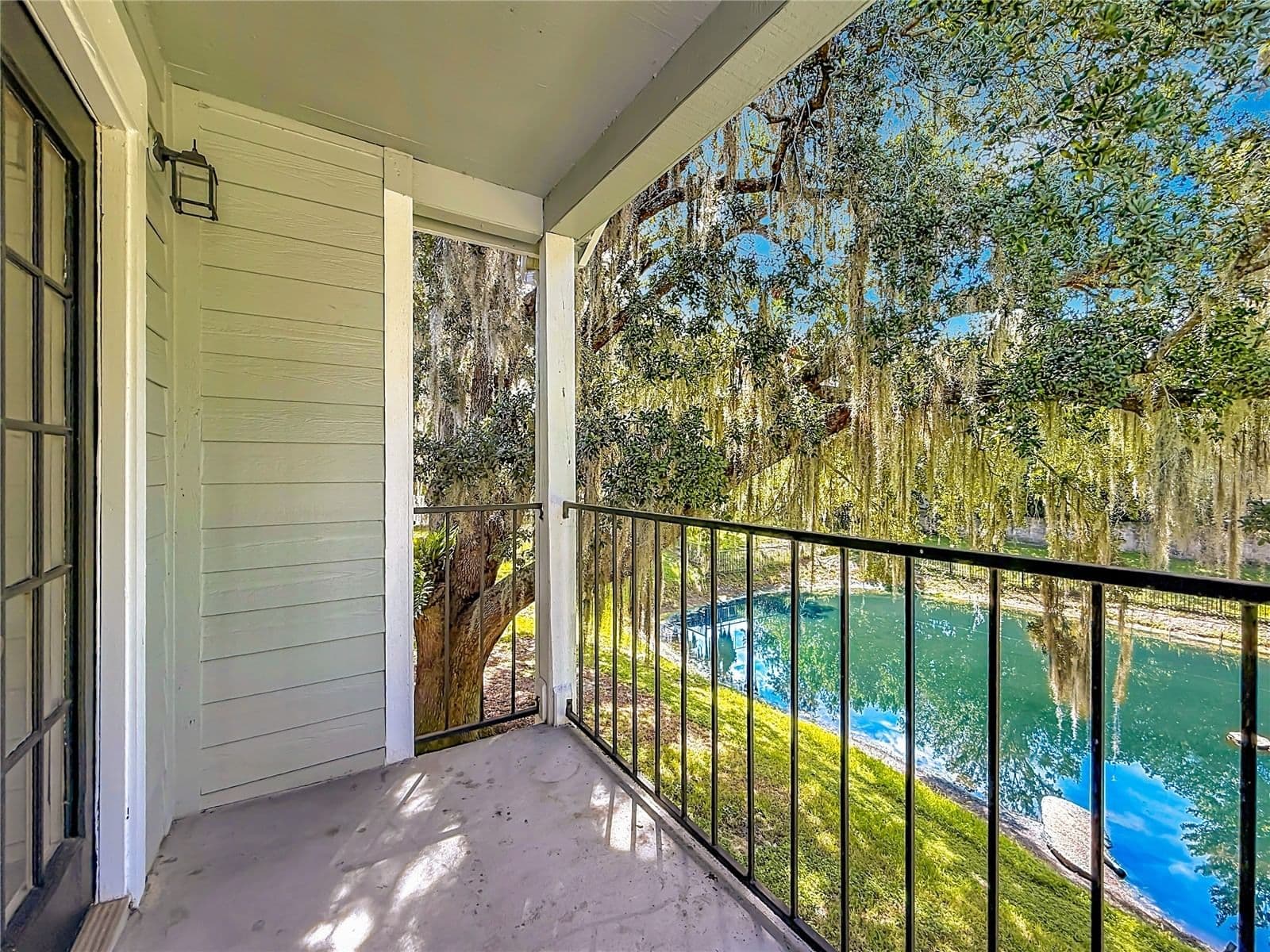 2550 ALAFAYA, Orlando, FL 32826