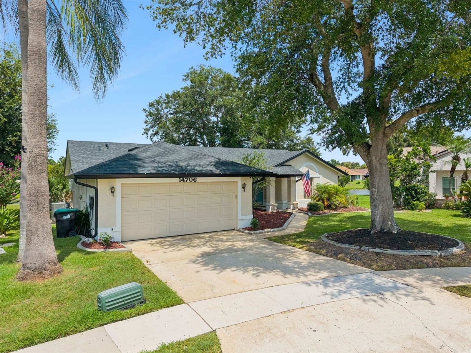 14706 EAGLE VIEW 2