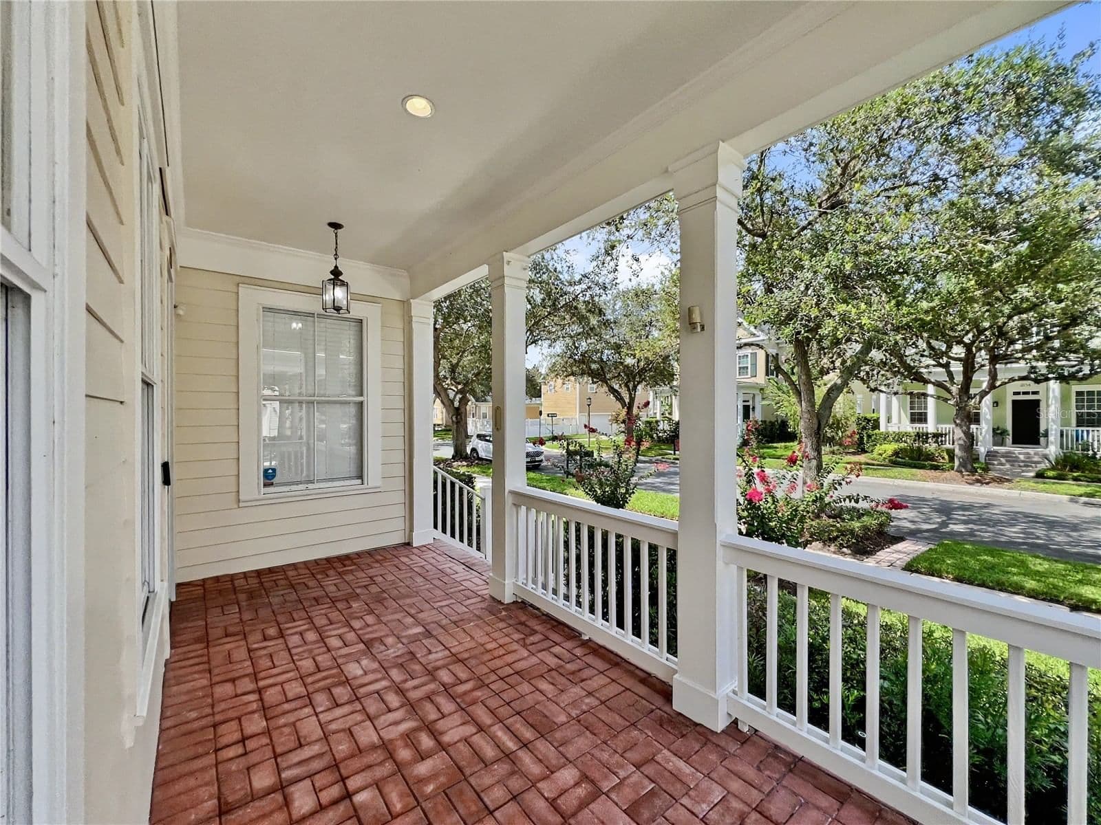 205 VILLAGE 5