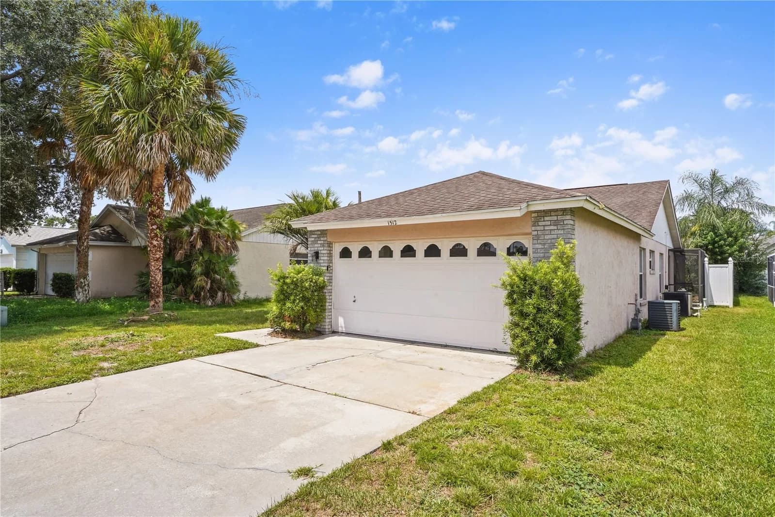 1512 OAK HILL 4