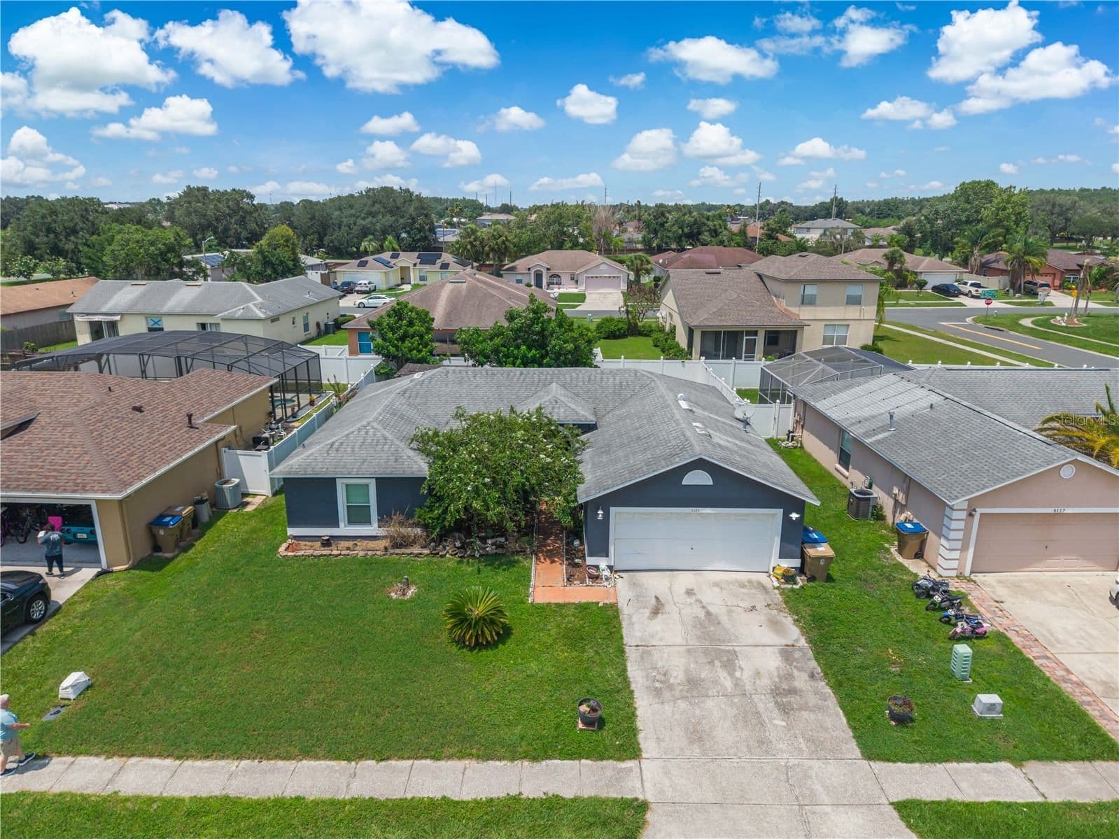 5121 HEATHERSTONE 3