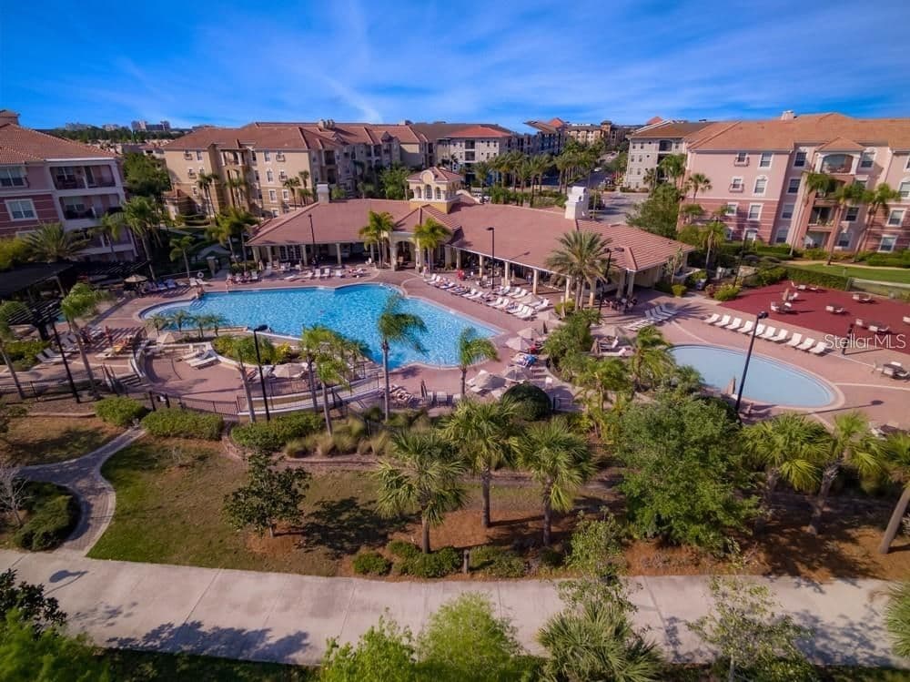 5048 SHOREWAY 4