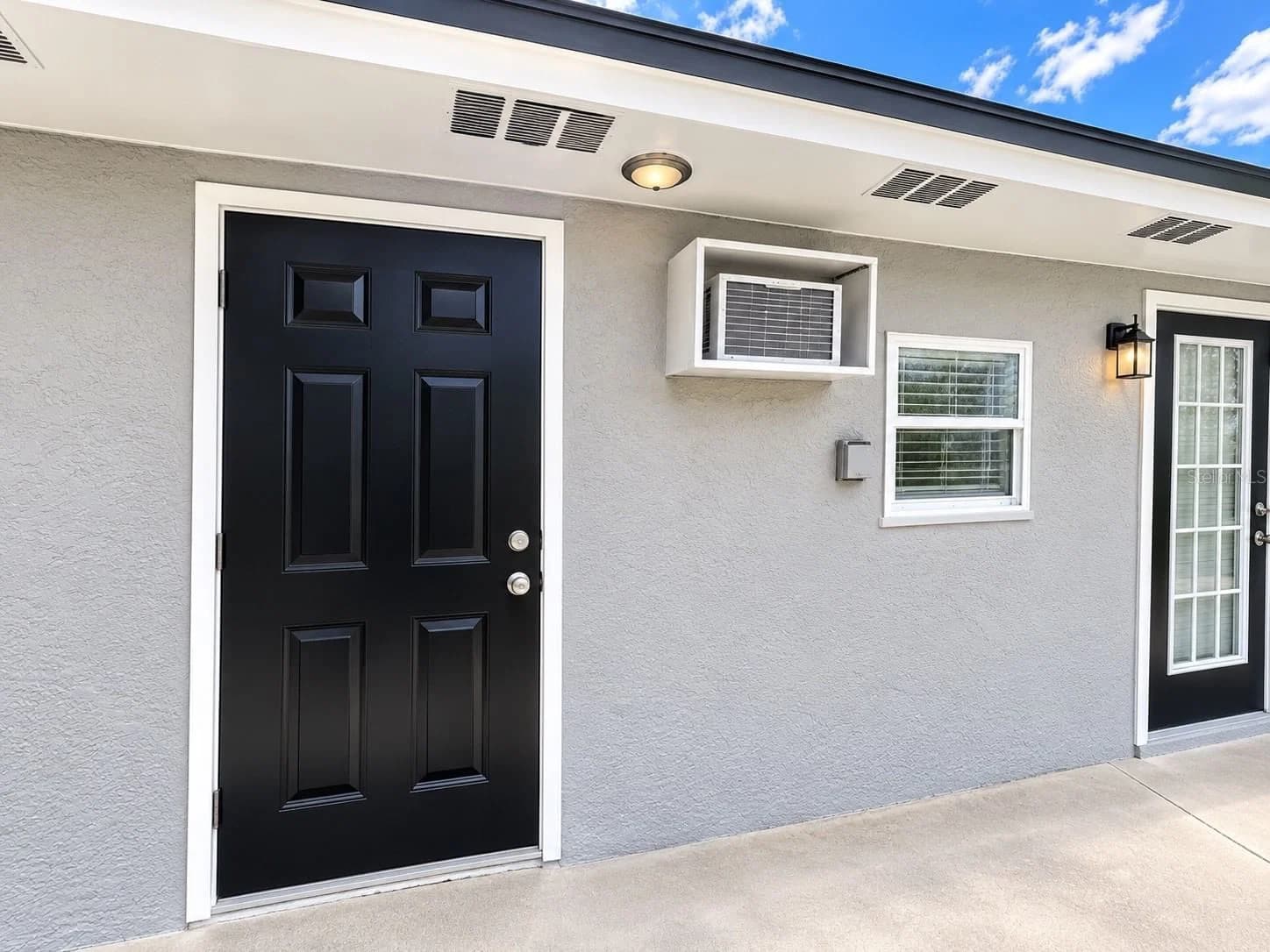 2795 L B MCLEOD, Orlando, FL 32805